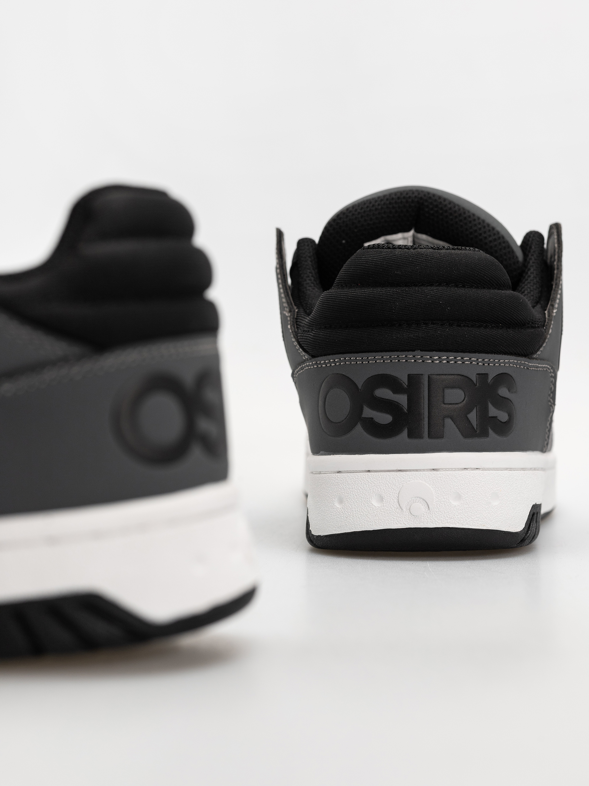 Взуття Osiris D3 S (charcoal/charcoal/black)