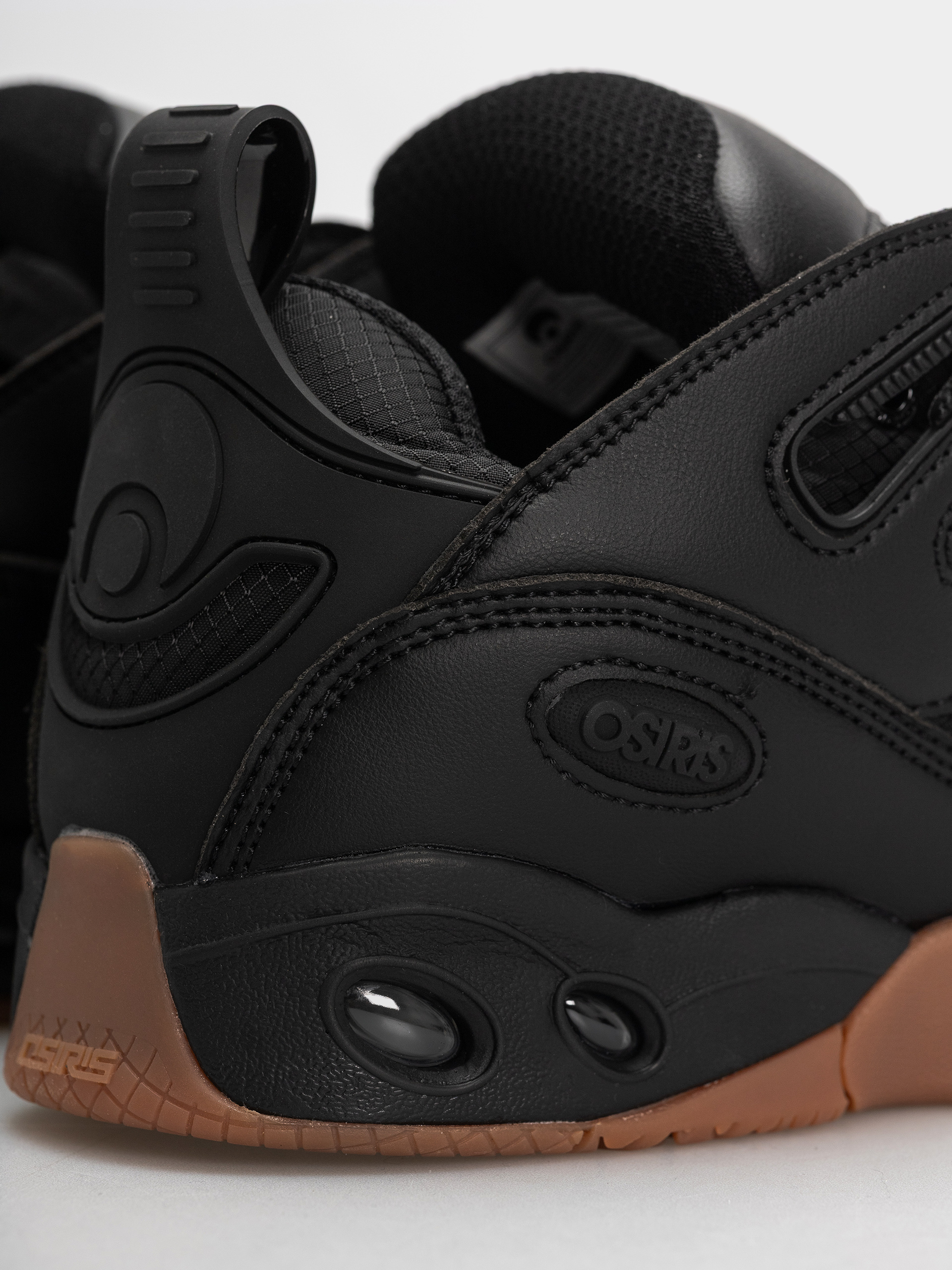 Взуття Osiris D3 E (black/black/gum)