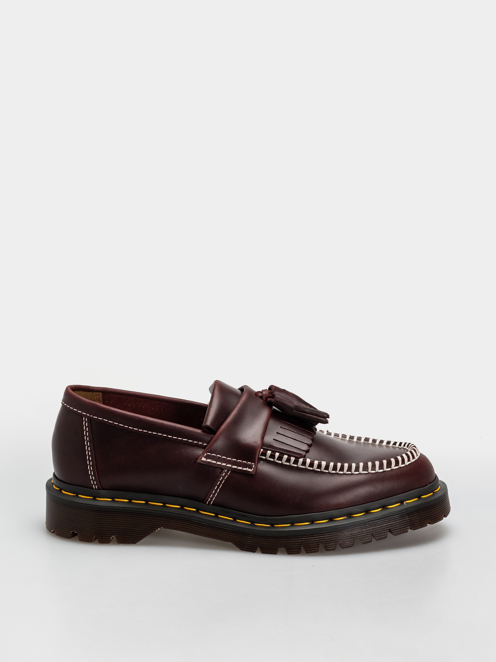 u0412u0437u0443u0442u0442u044f Dr. Martens Adrian Ben Tassel Loafer (cherry red orleans)