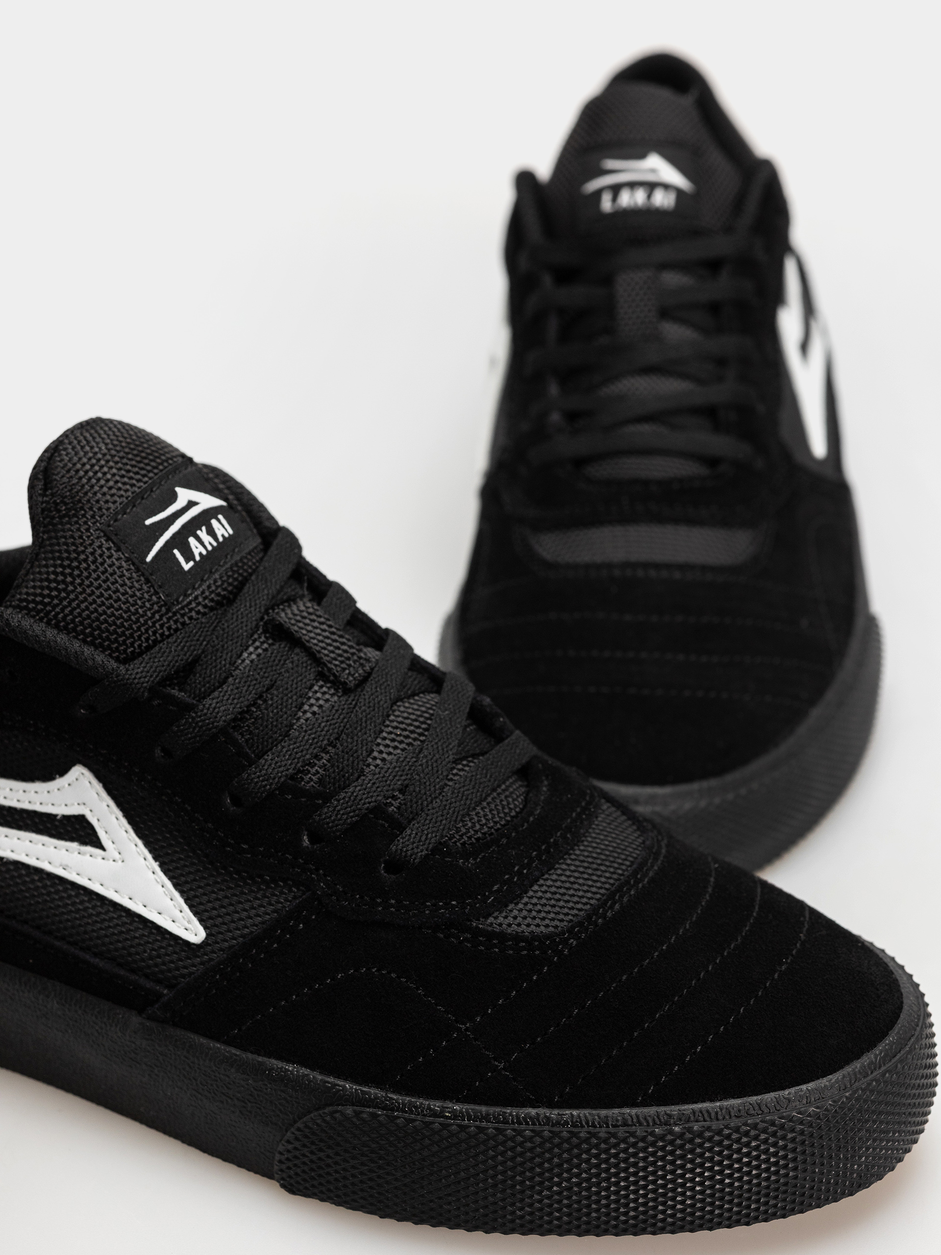 Взуття Lakai Cambridge (black suede)