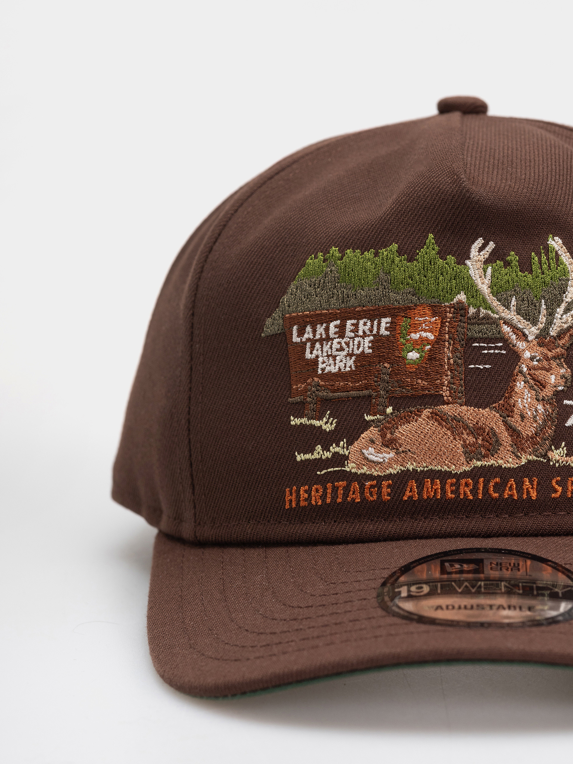 Кепка New Era Outdoor Graphic 19Twenty (chestnut)