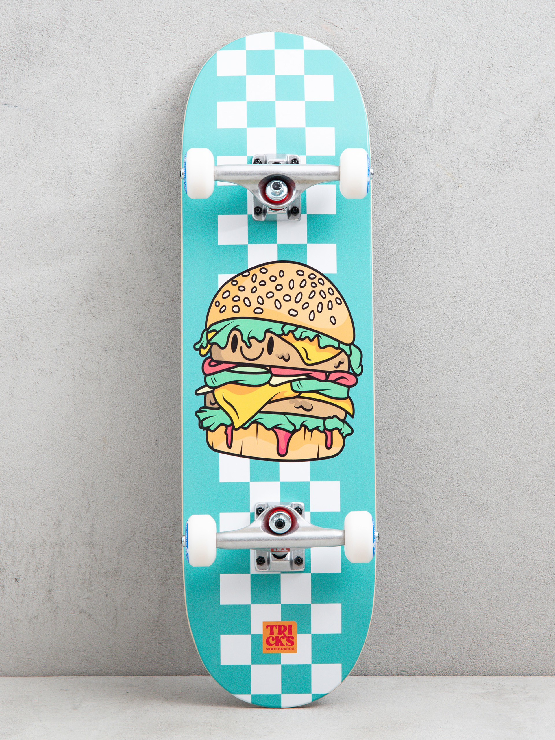 Скейтборд Tricks Happy Meat 