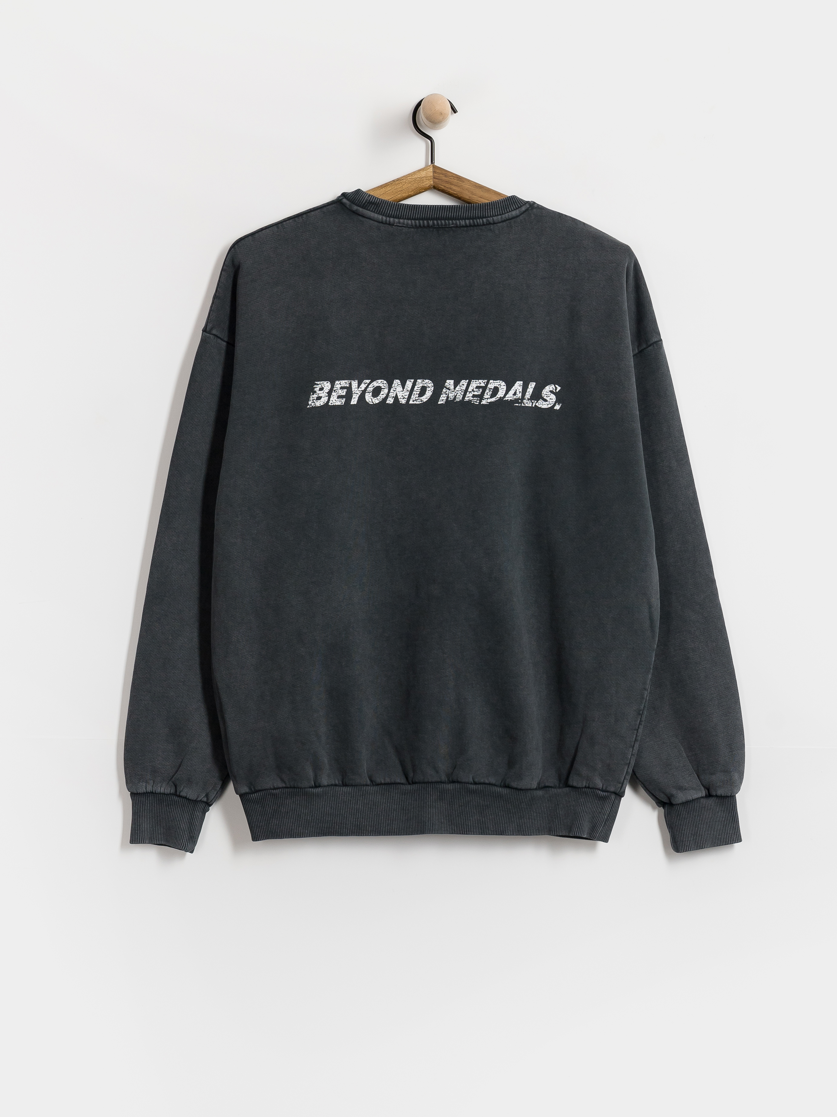 Світшот Beyond Medals Distressed Logo (black)