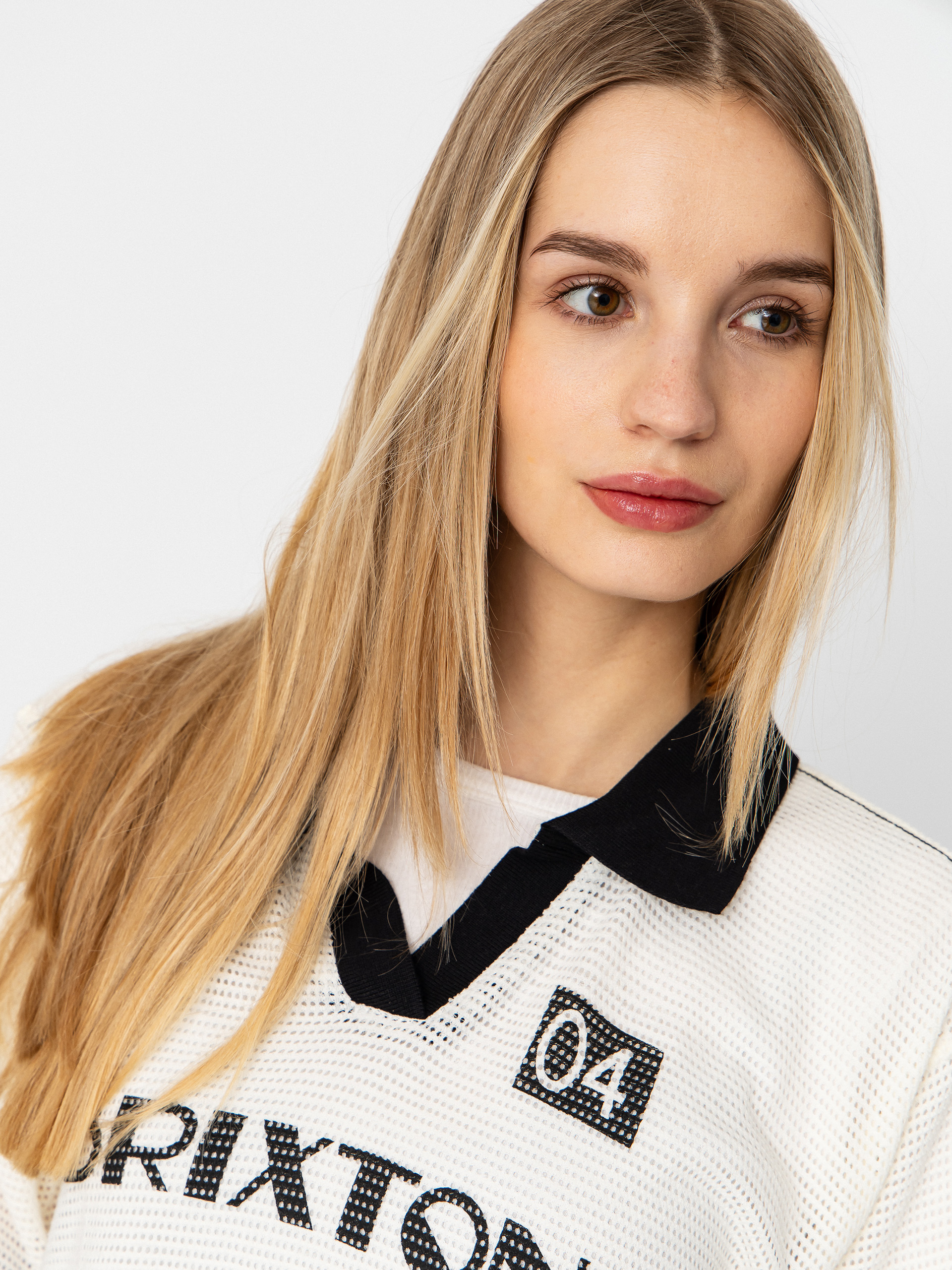 Футболка Brixton Varsity Wmn (off white/black)