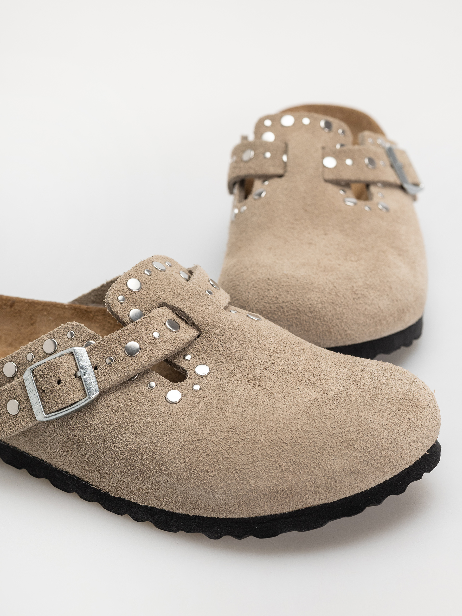 Шльопанці Birkenstock Boston Rivets Suede Leather Narrow Wmn (taupe)