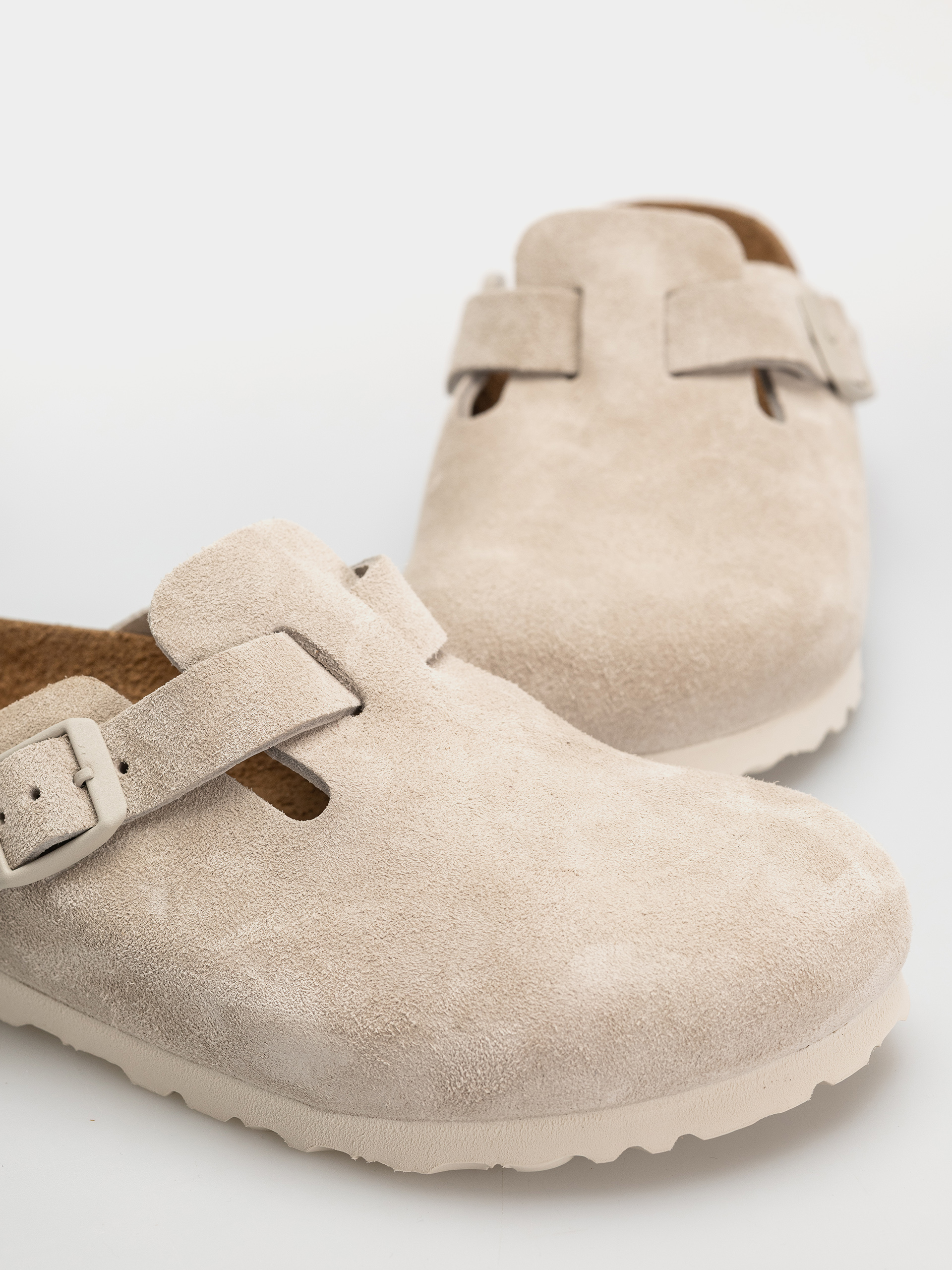 Шльопанці Birkenstock Boston Suede Leather Narrow (oyster)