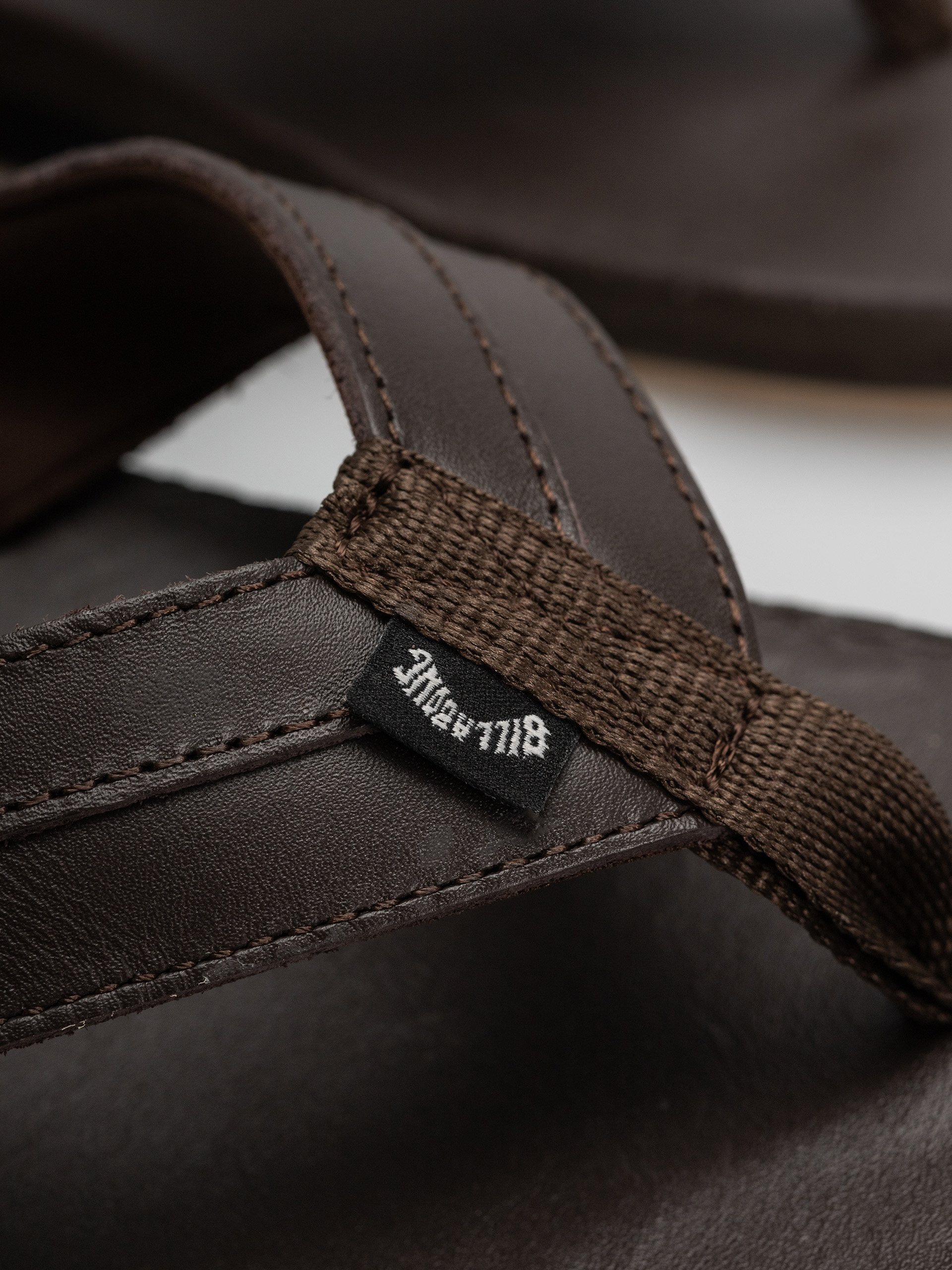 В‘єтнамки Billabong Mojave Leather (dark brown)