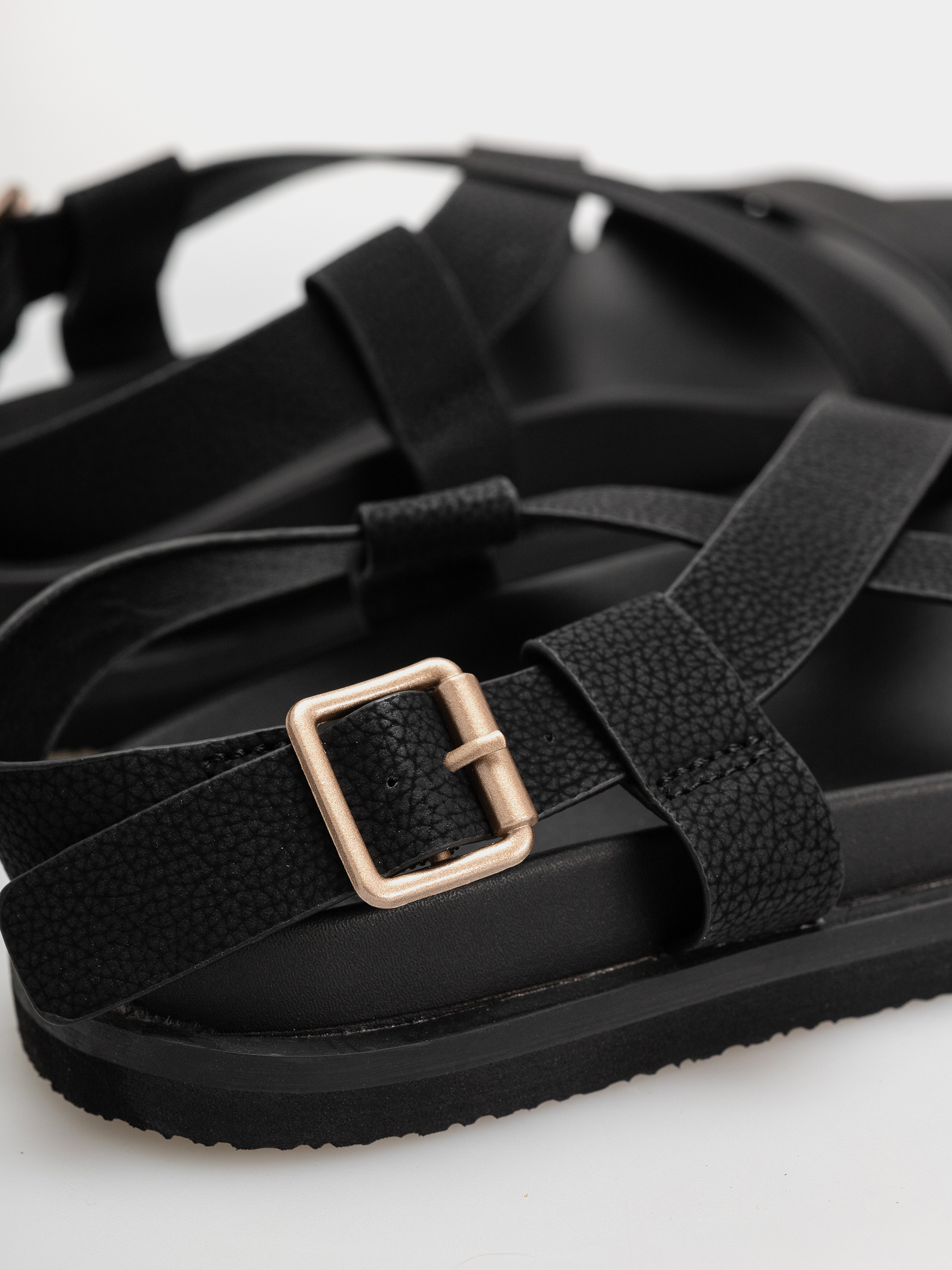 Шльопанці Roxy Zaho Crossed Wmn (black)