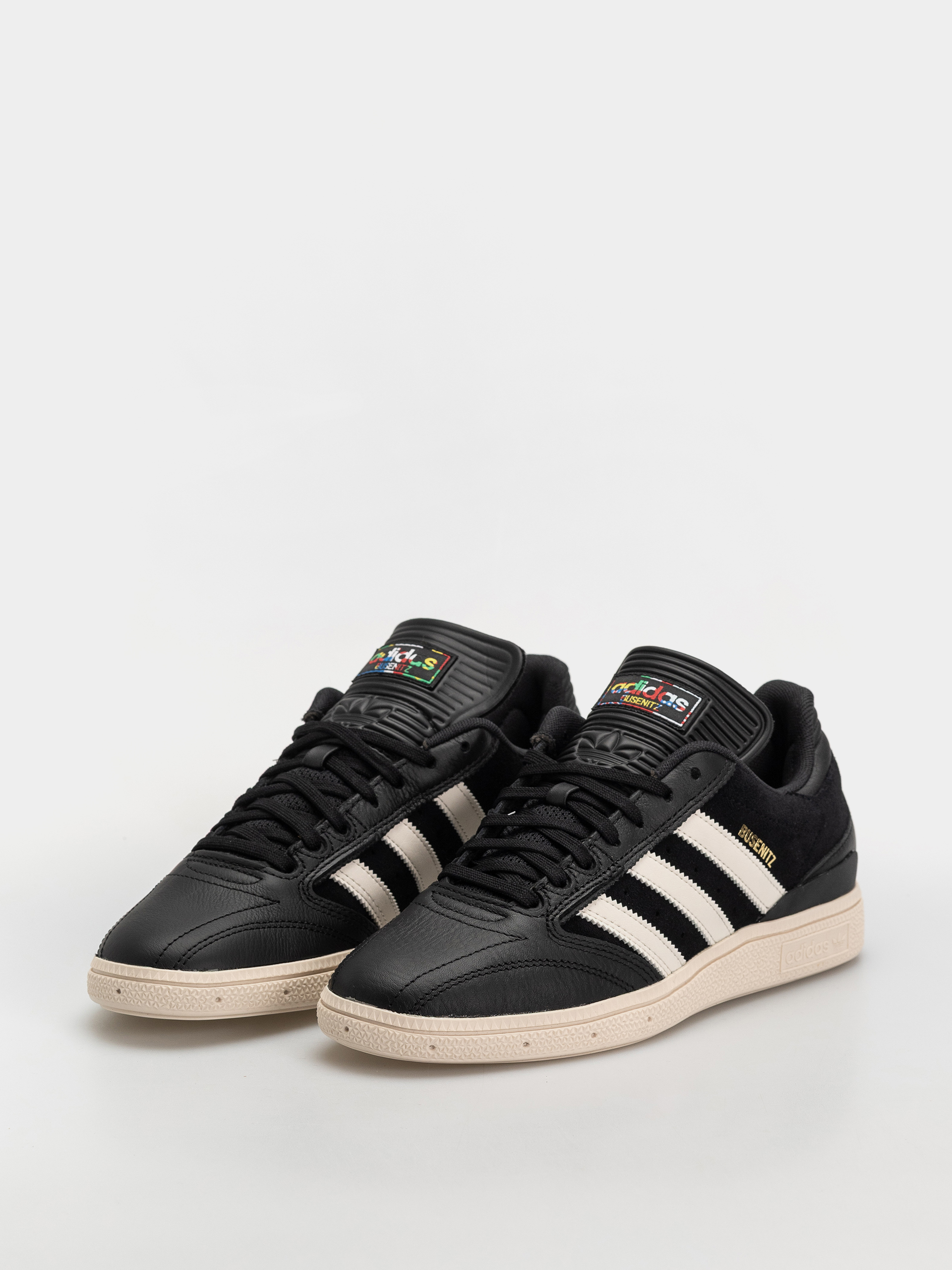 Взуття adidas Busenitz (cblack/cwhite/goldmt)