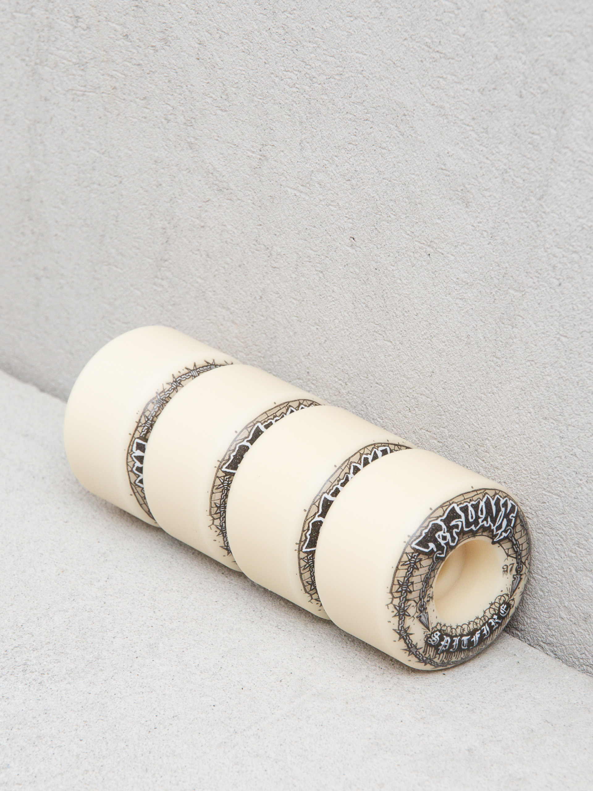 Колеса Spitfire F4 97D T Funk Raw Radial Full (natural)