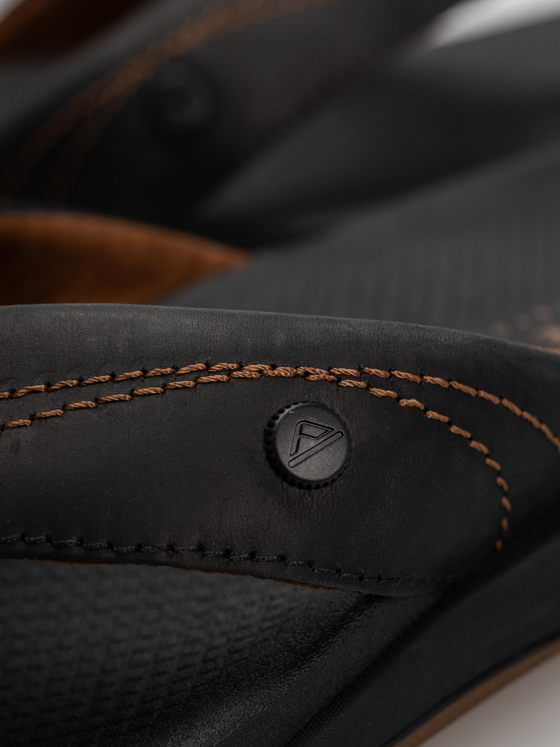 В‘єтнамки Reef Phantom Lux (black)