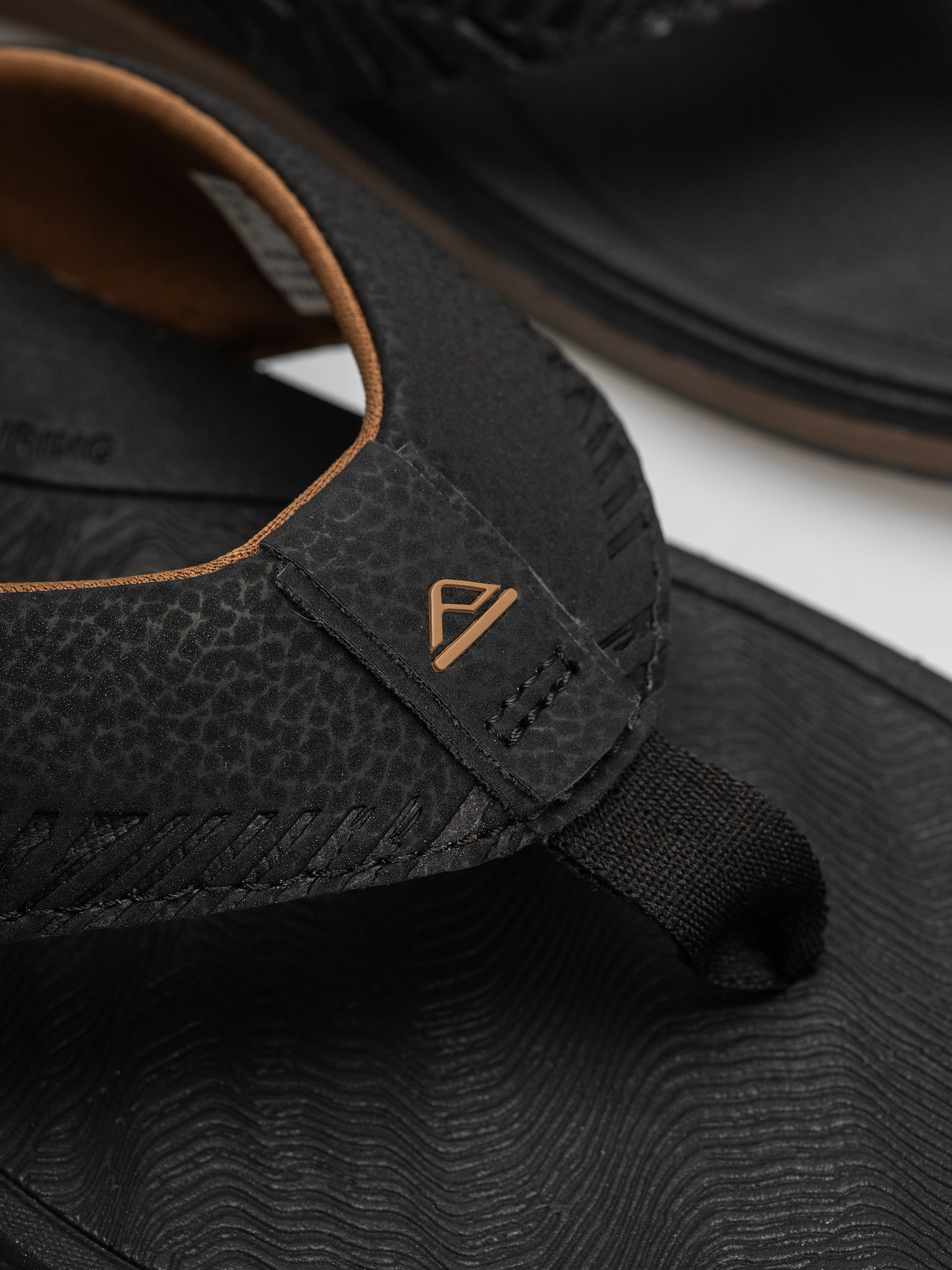 В‘єтнамки Reef Offshore (black/gum)