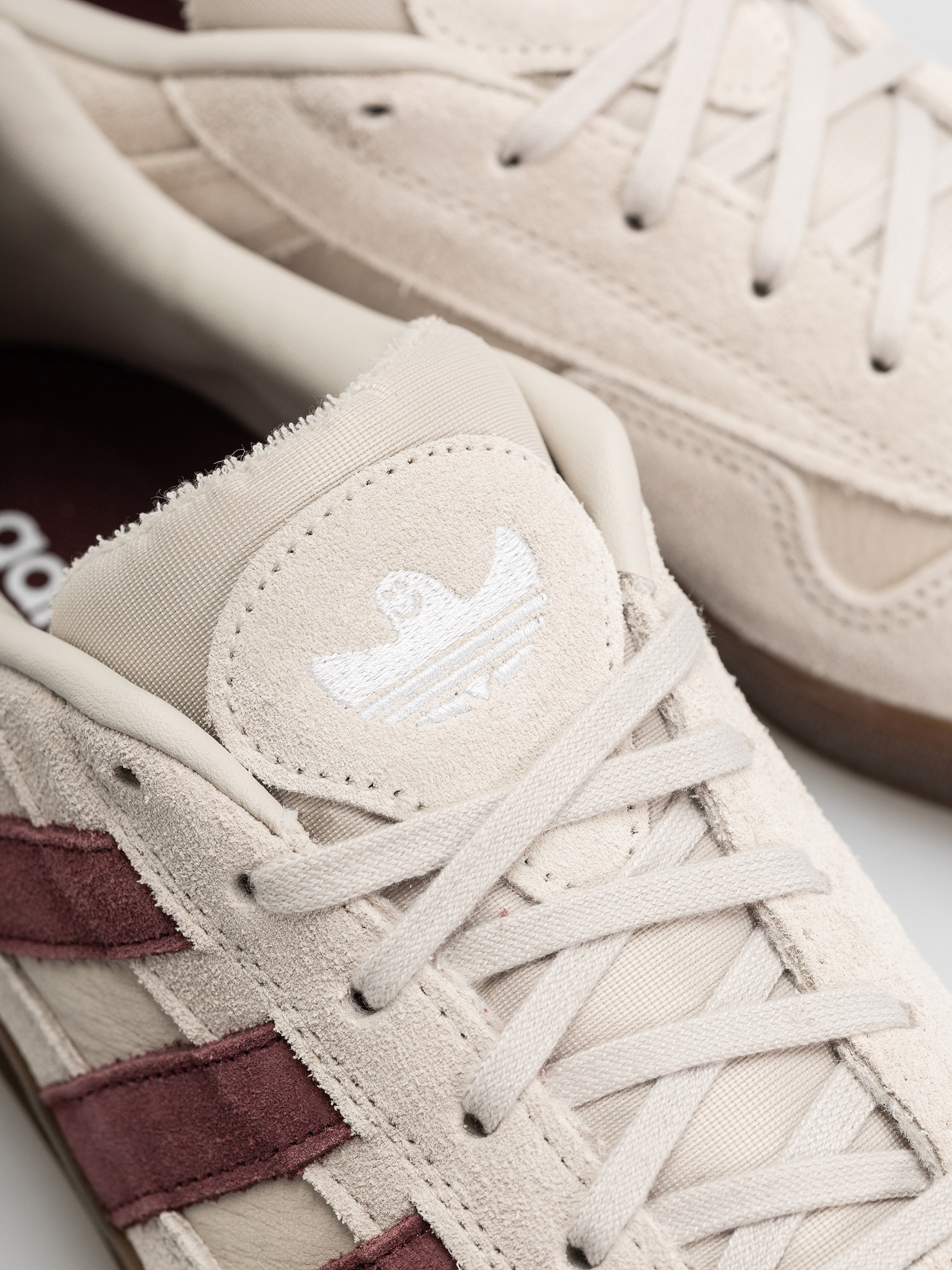 Взуття adidas Aloha Super (alumin/shared/gum5)