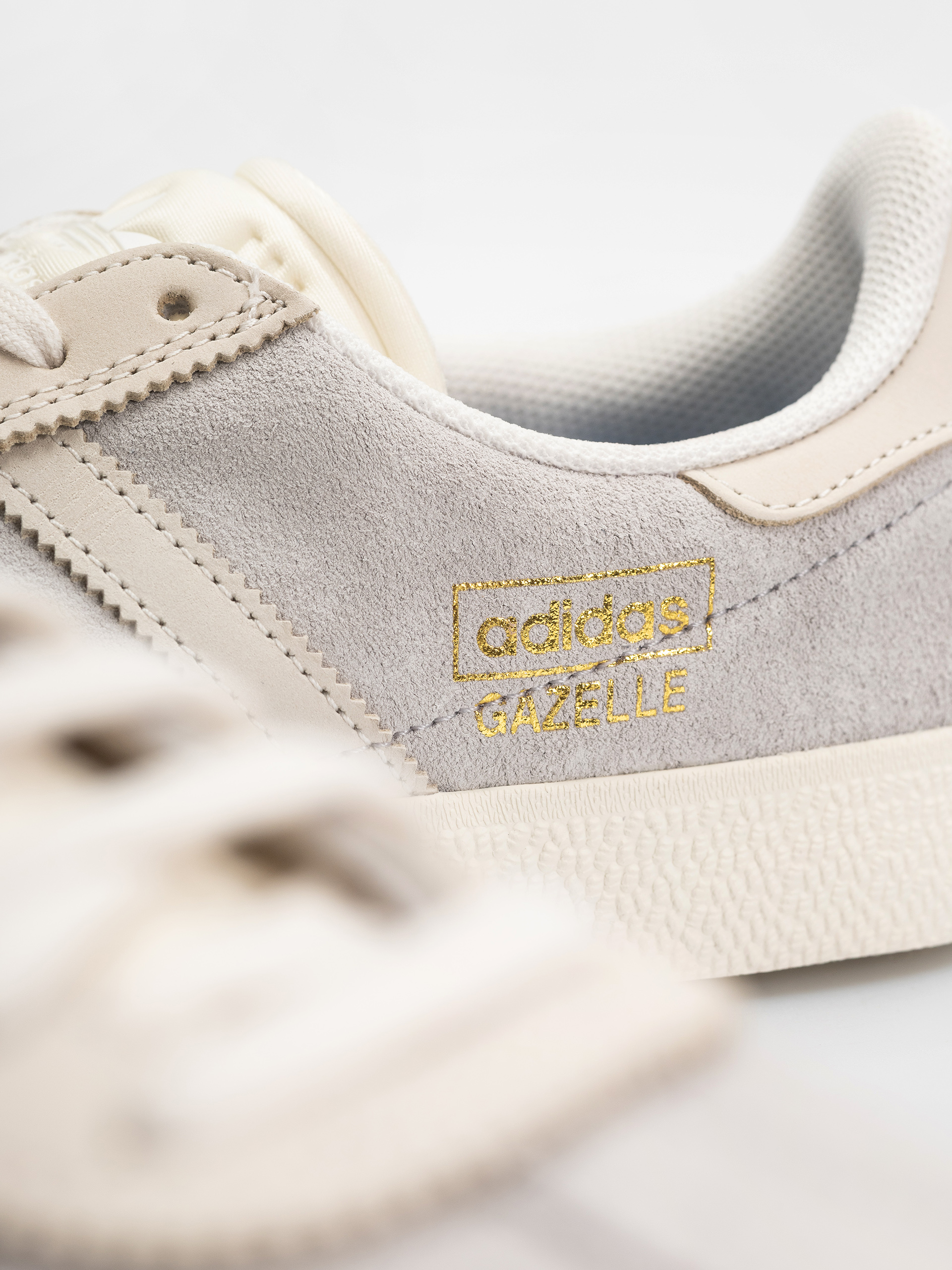 Взуття adidas Gazelle Adv (gretwo/cwhite/goldmt)
