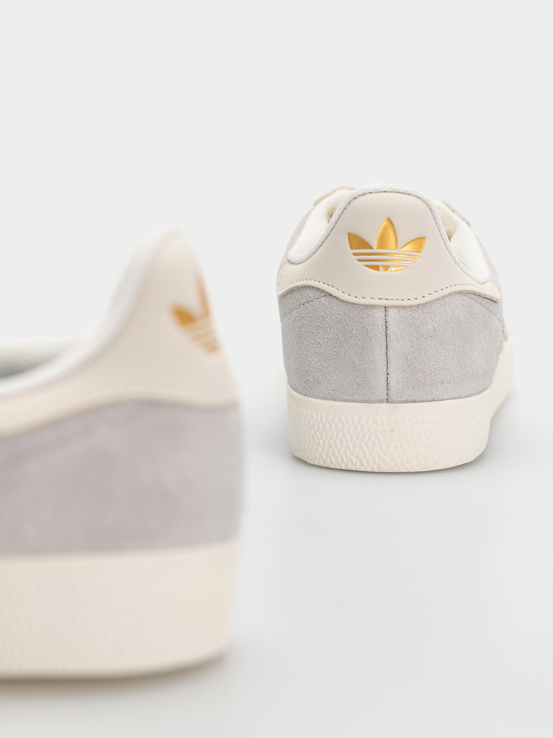 Взуття adidas Gazelle Adv (gretwo/cwhite/goldmt)