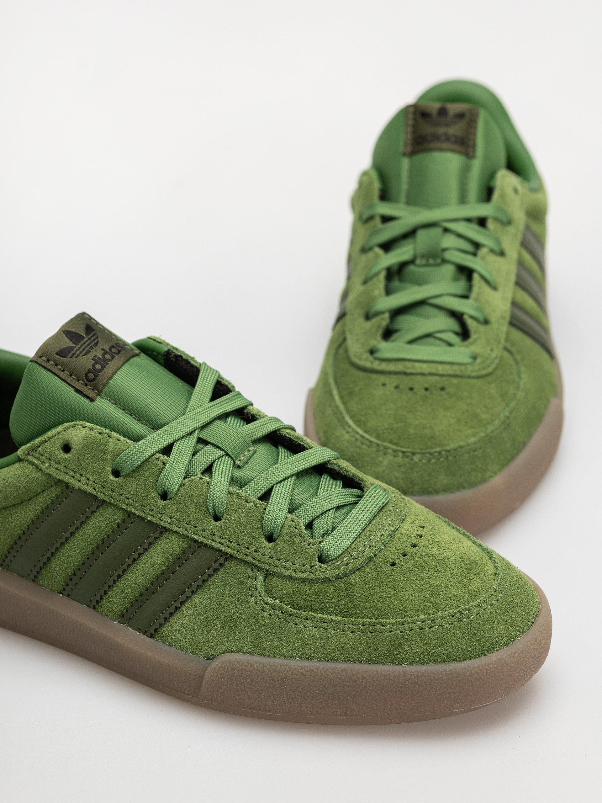 Взуття adidas Glenburn (cregrn/wilpin/gum5)