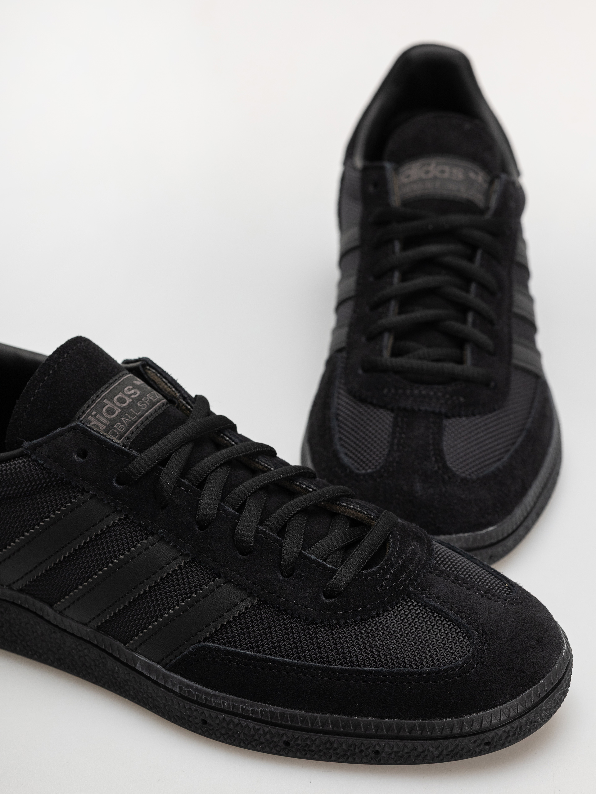 Взуття adidas Handball Spezial (core black/core black/carbon)