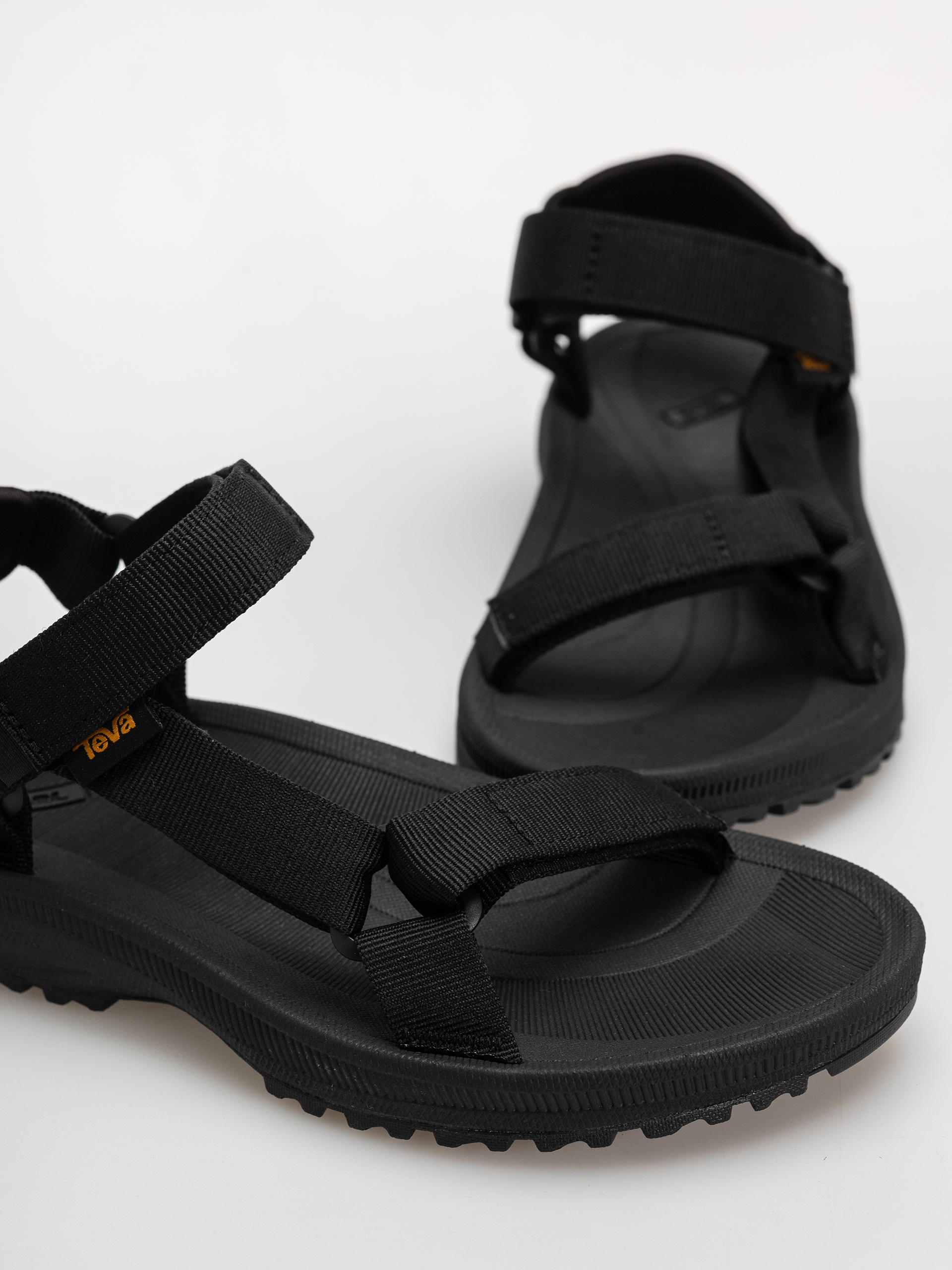 Сандалі Teva Winsted Wmn (black)