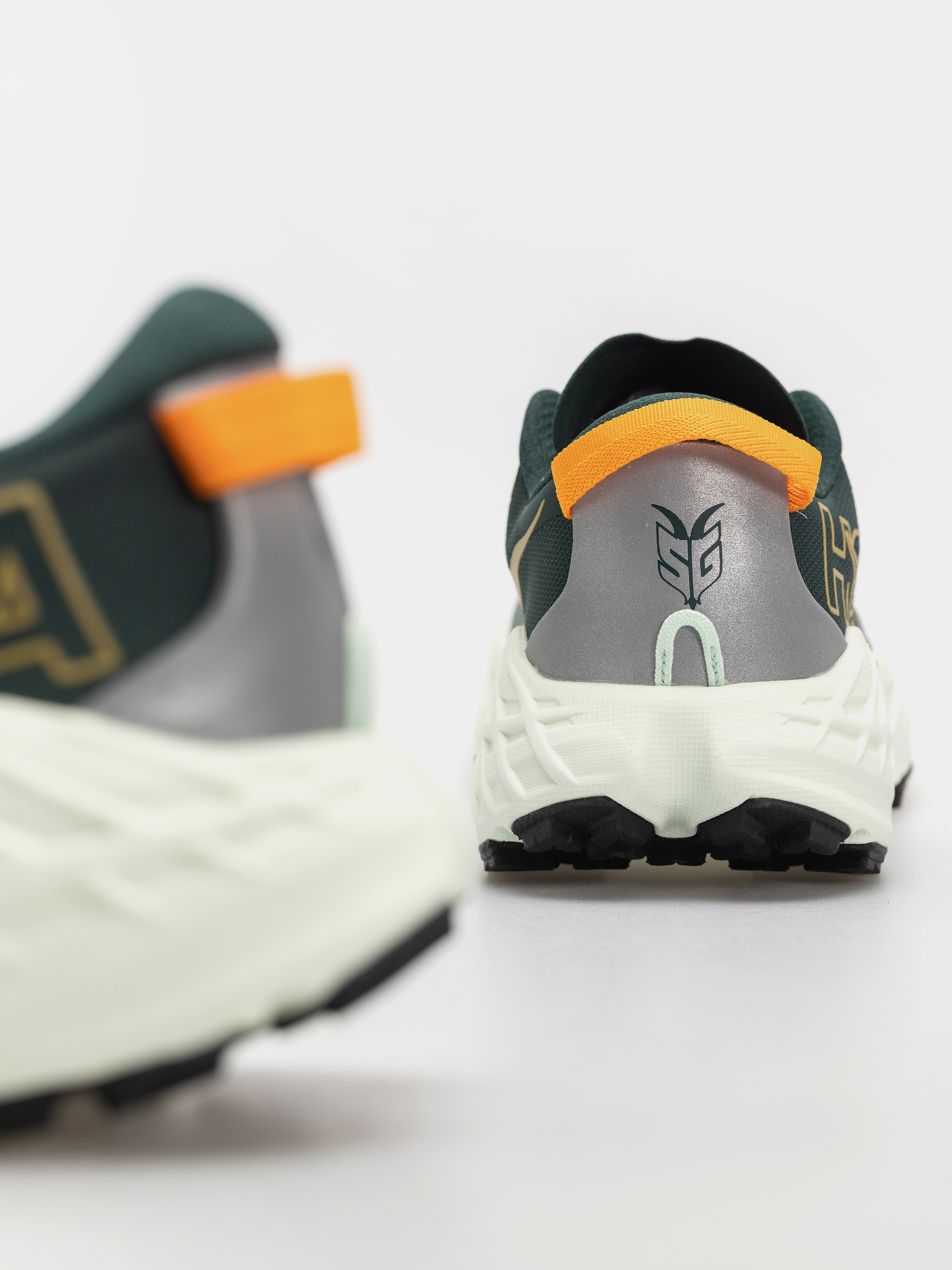 Взуття Hoka Speedgoat 7 (bay leaf/sea glass)