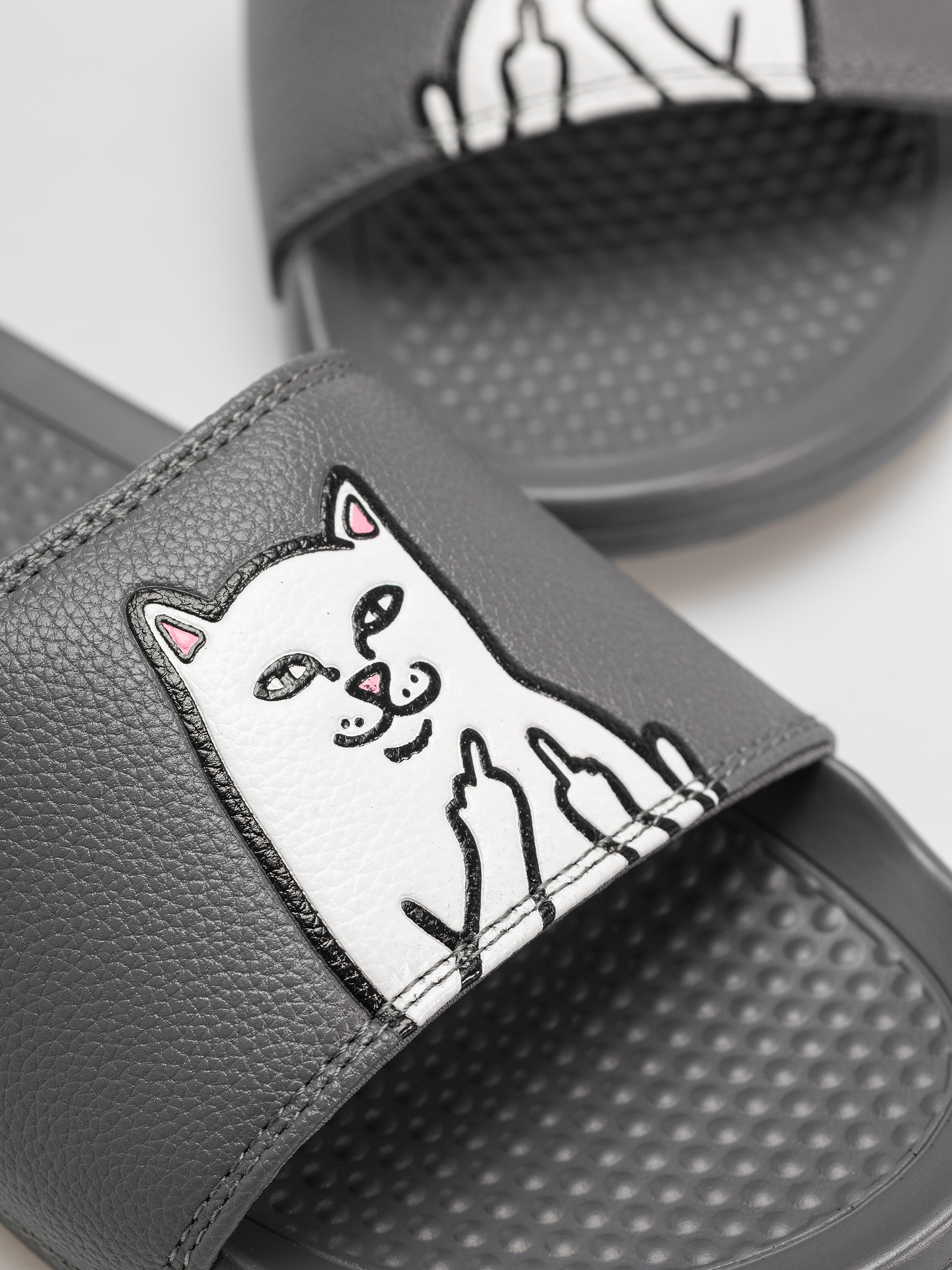 Шльопанці RipNDip Lord Nermal (charcoal)