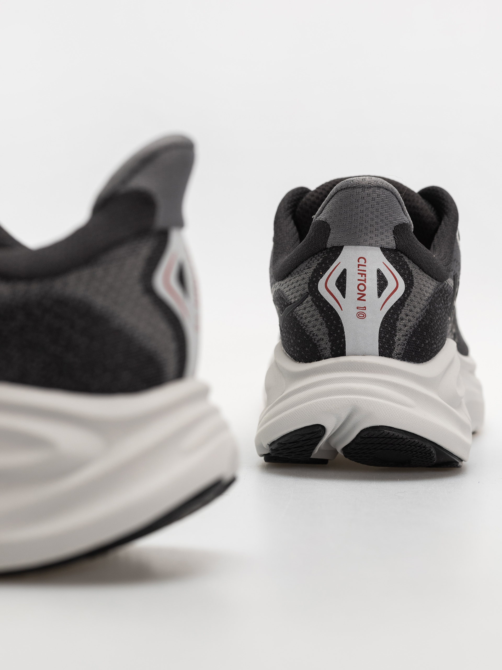 Взуття Hoka Clifton 10 (carbon black/satellite grey)
