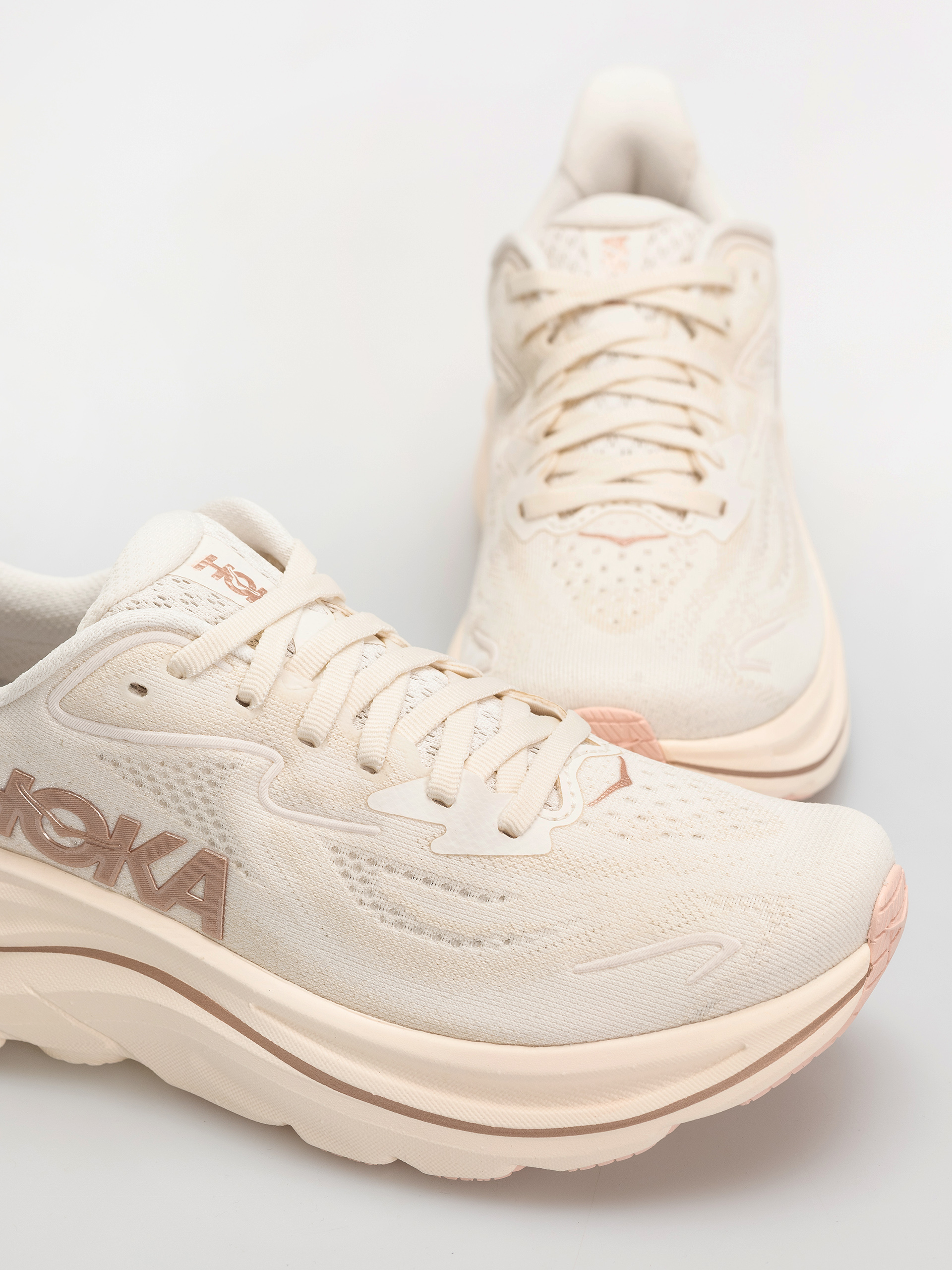 Взуття Hoka Clifton 10 Wmn (alabaster/rose gold)