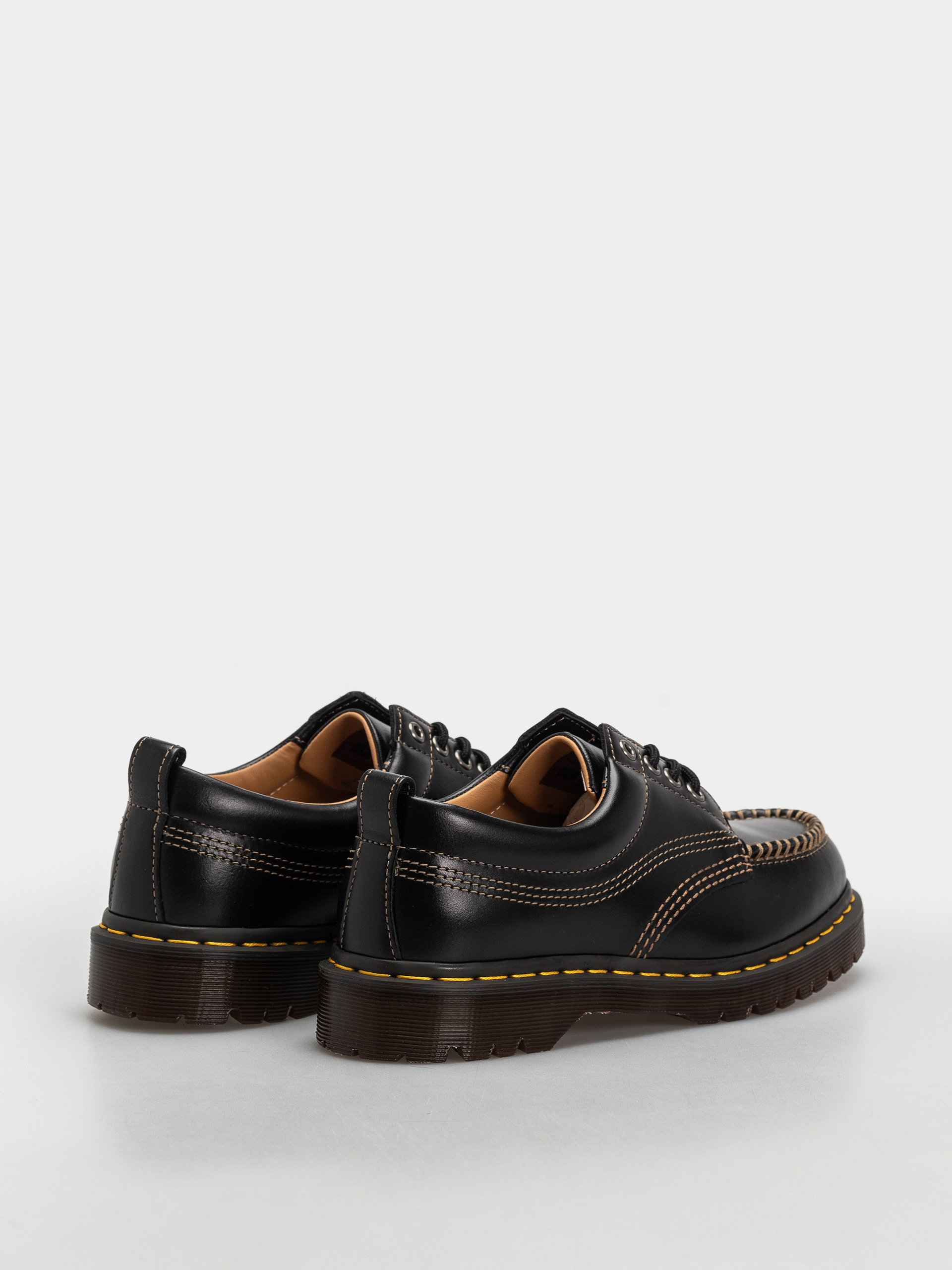 Взуття Dr. Martens Lowell (black analine)