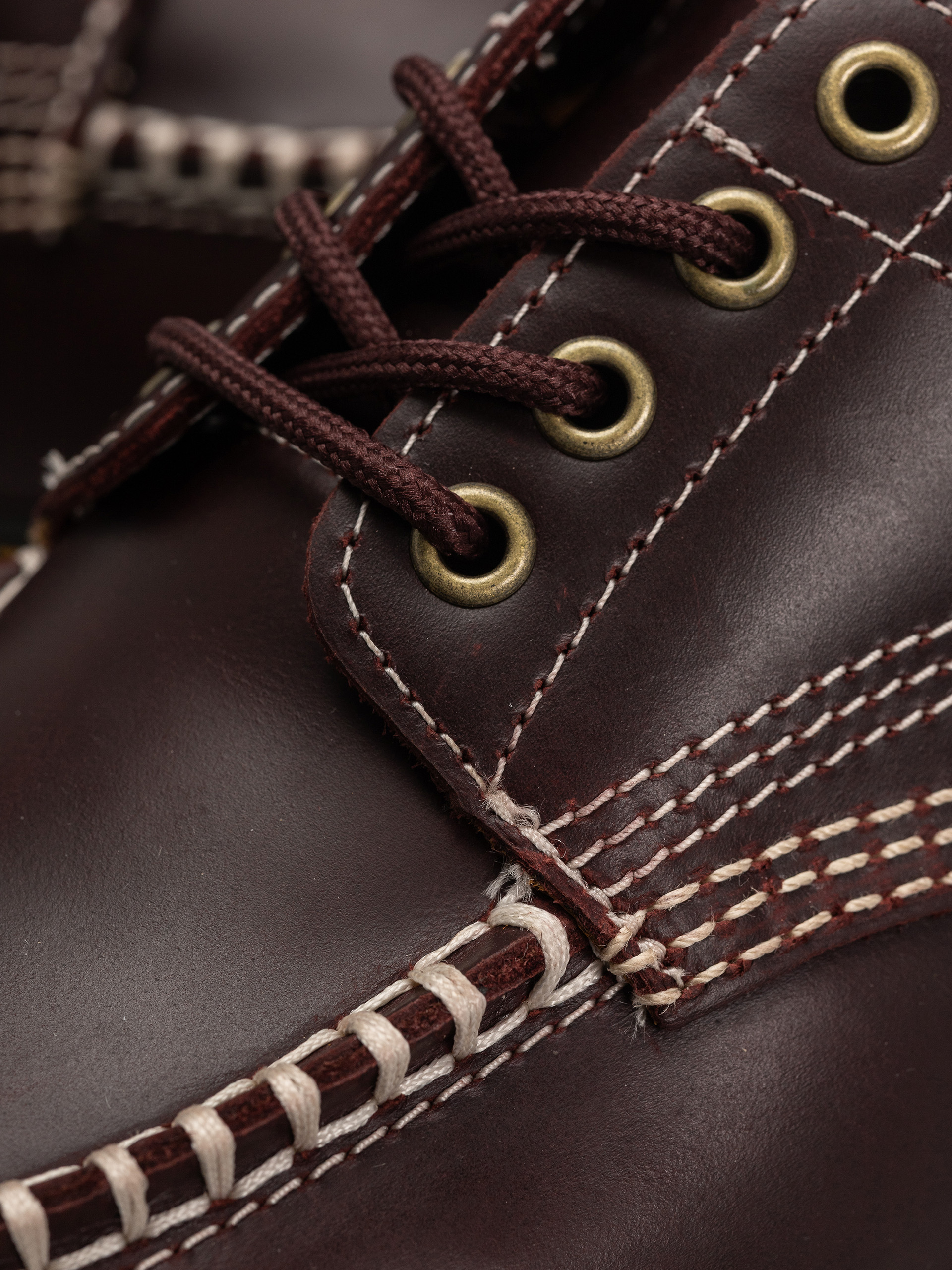 Взуття Dr. Martens Lowell (cherry red orleans)
