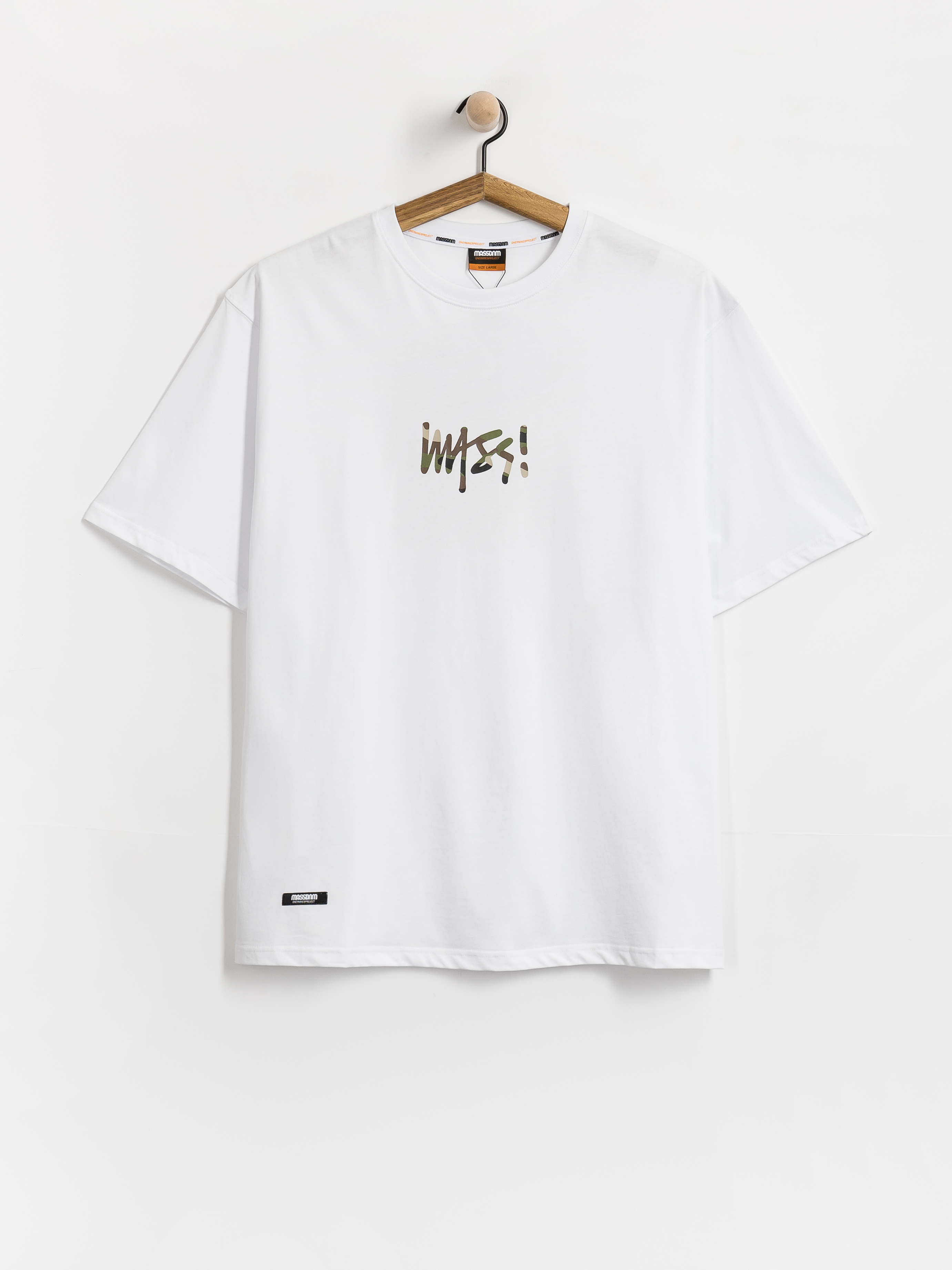 Футболка MassDnm Camo Sign (white)