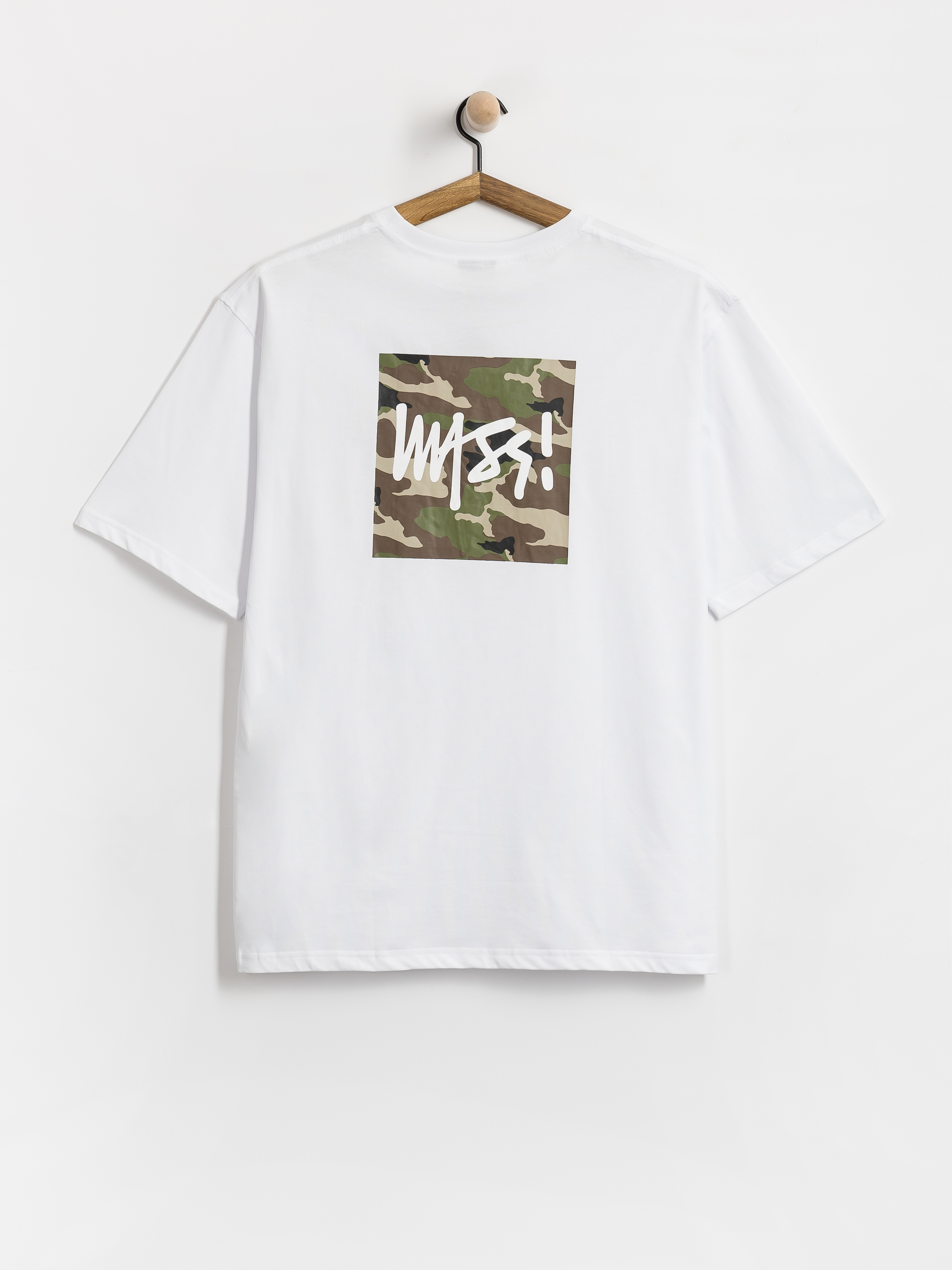 Футболка MassDnm Camo Sign