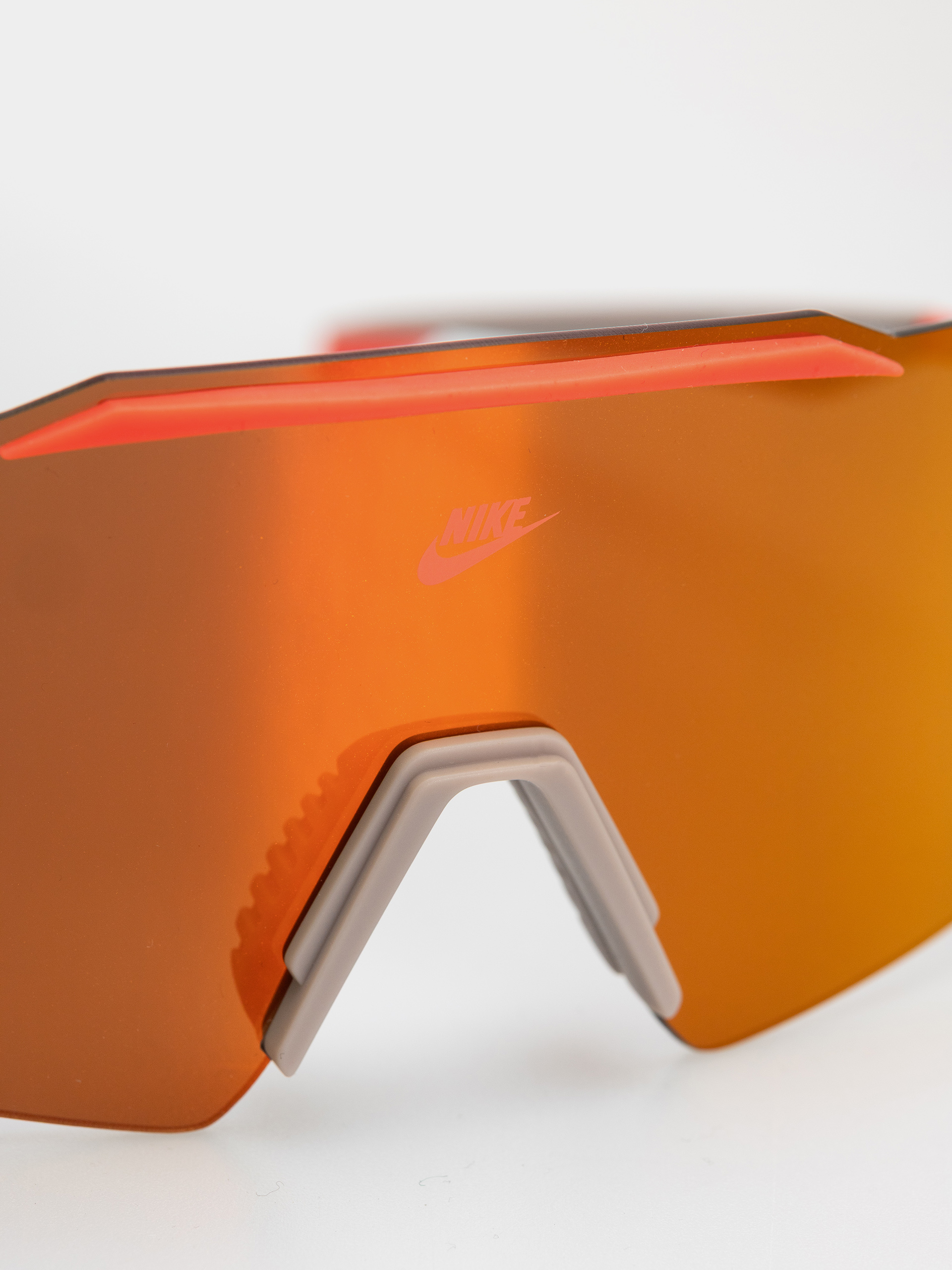 Сонцезахисні окуляри Nike Limitless Shield (college grey/orange mirror)