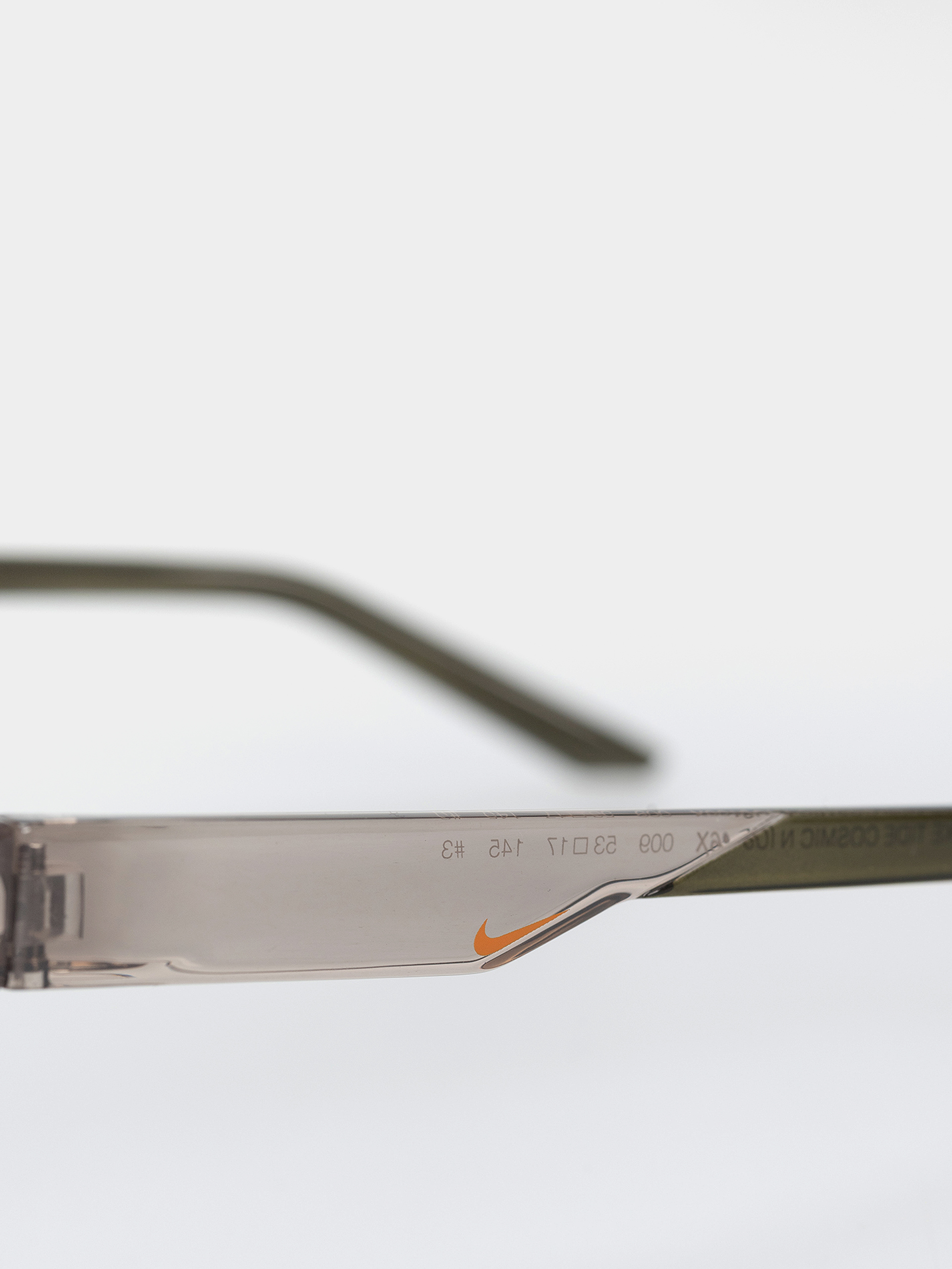 Сонцезахисні окуляри Nike Tide Cosmic (college grey/green)