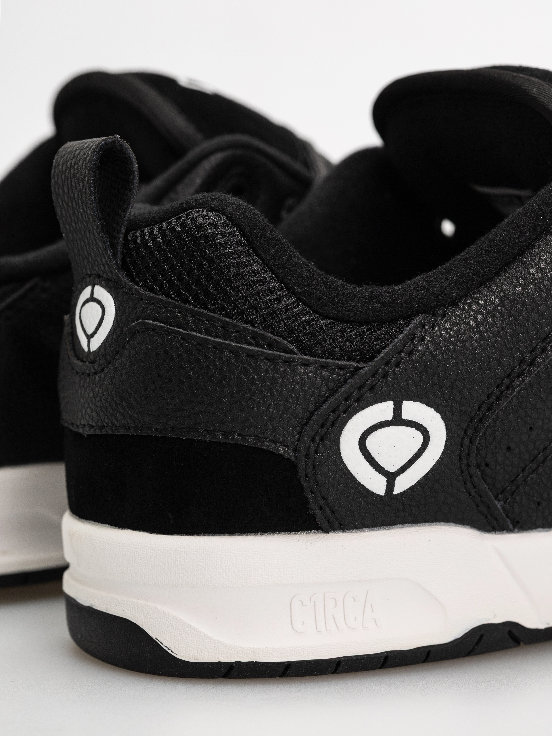 Взуття Circa CX201R (black/black/white)