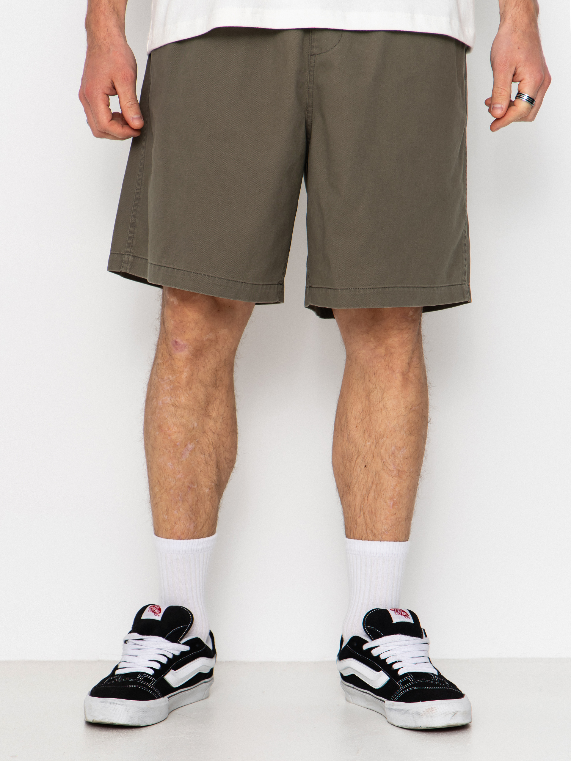 Шорти OBEY Theo Easy (smokey olive faded wash)
