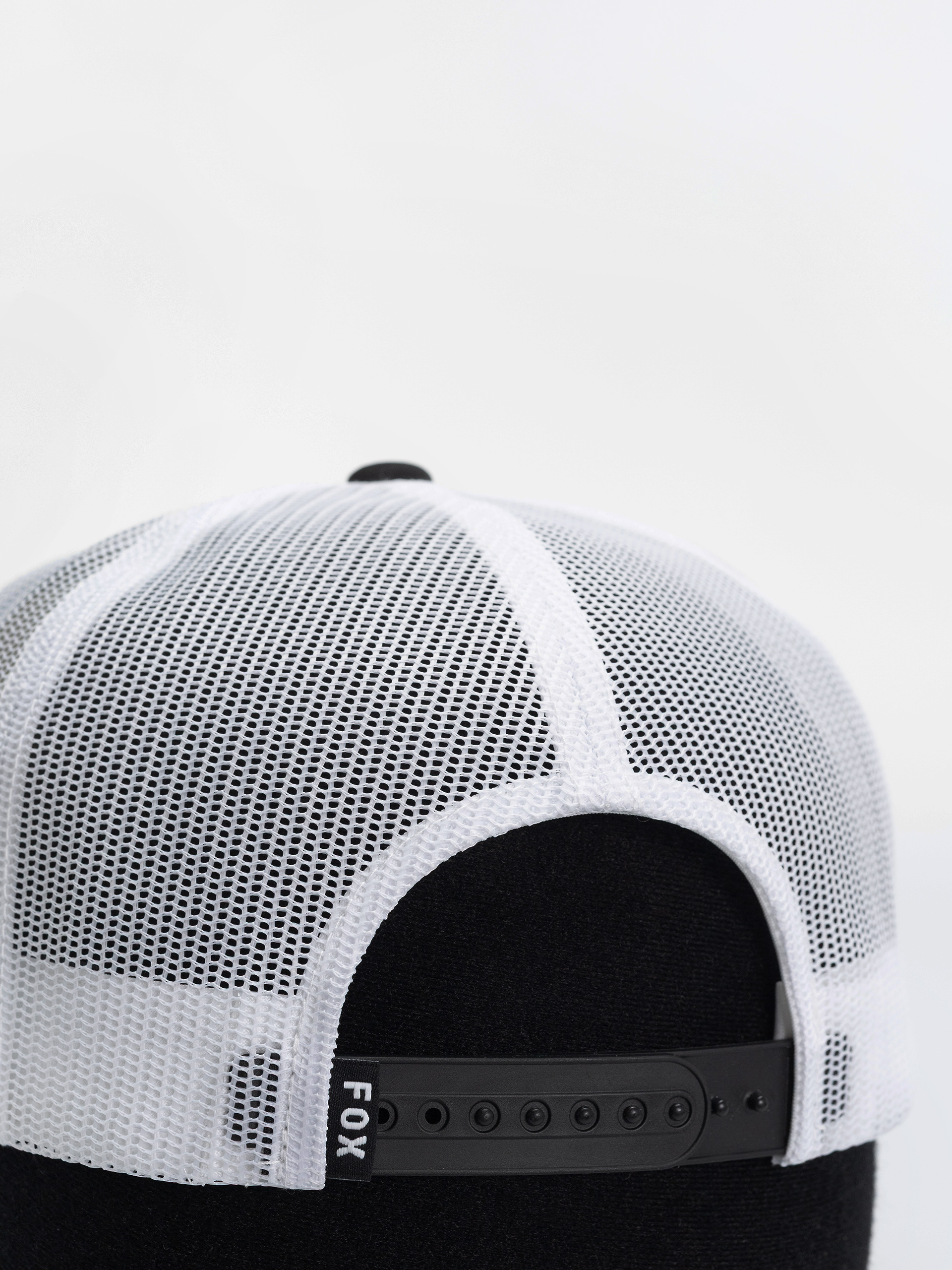Кепка Fox Trick Mesh Trucker (off white)