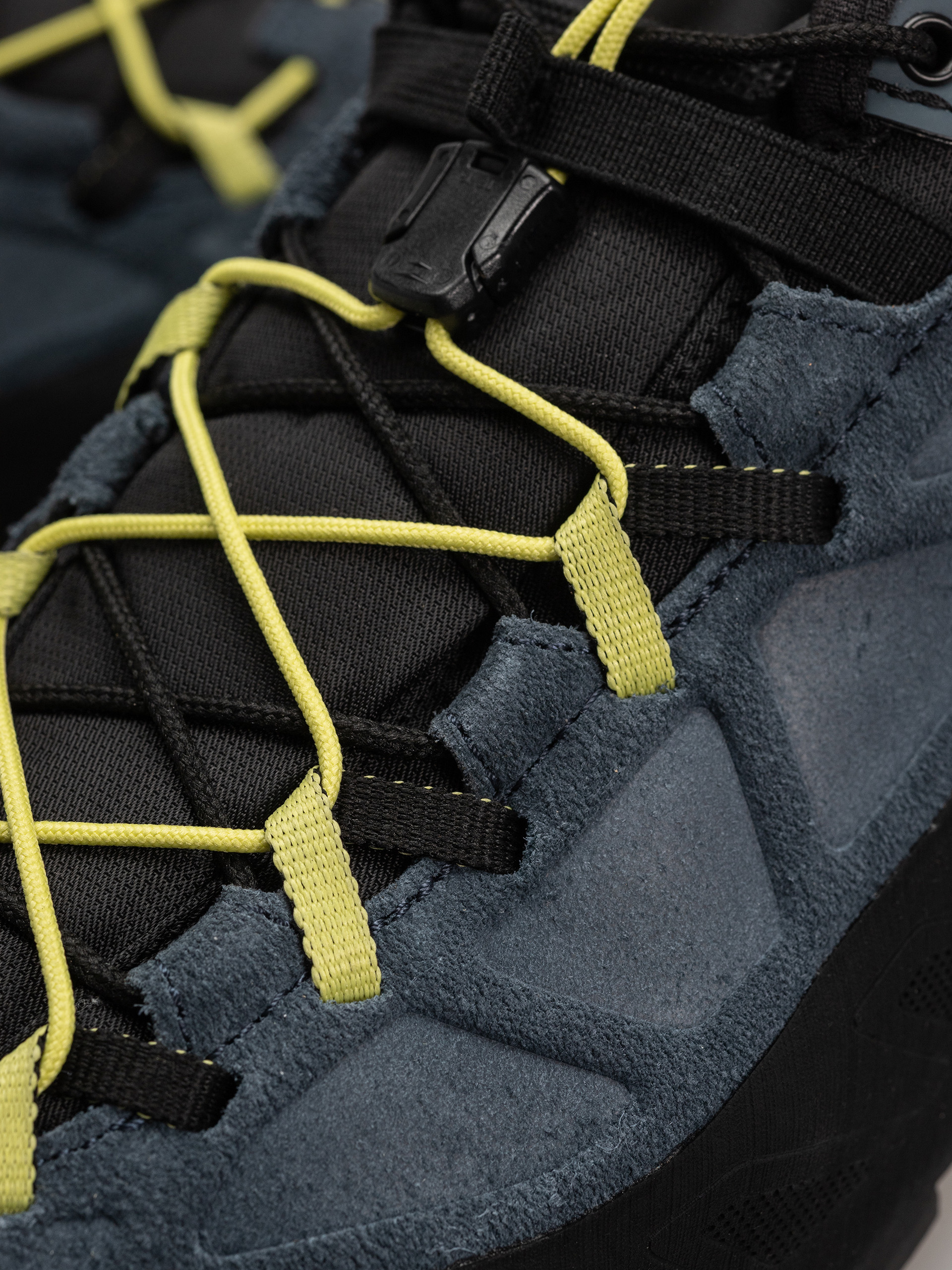Взуття AKU Rock DFS II GTX (anthracite/lime)