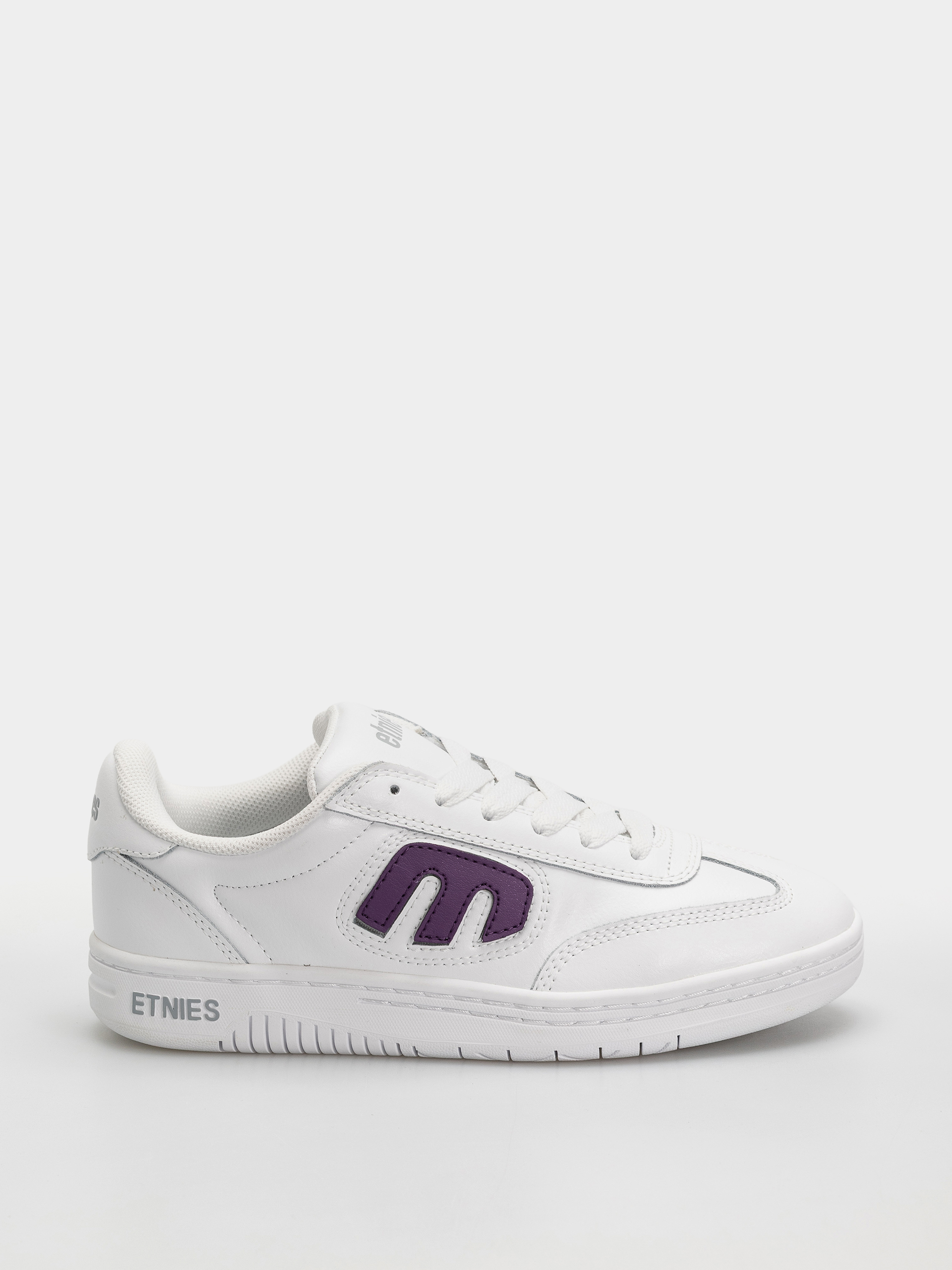 Взуття Etnies Locut