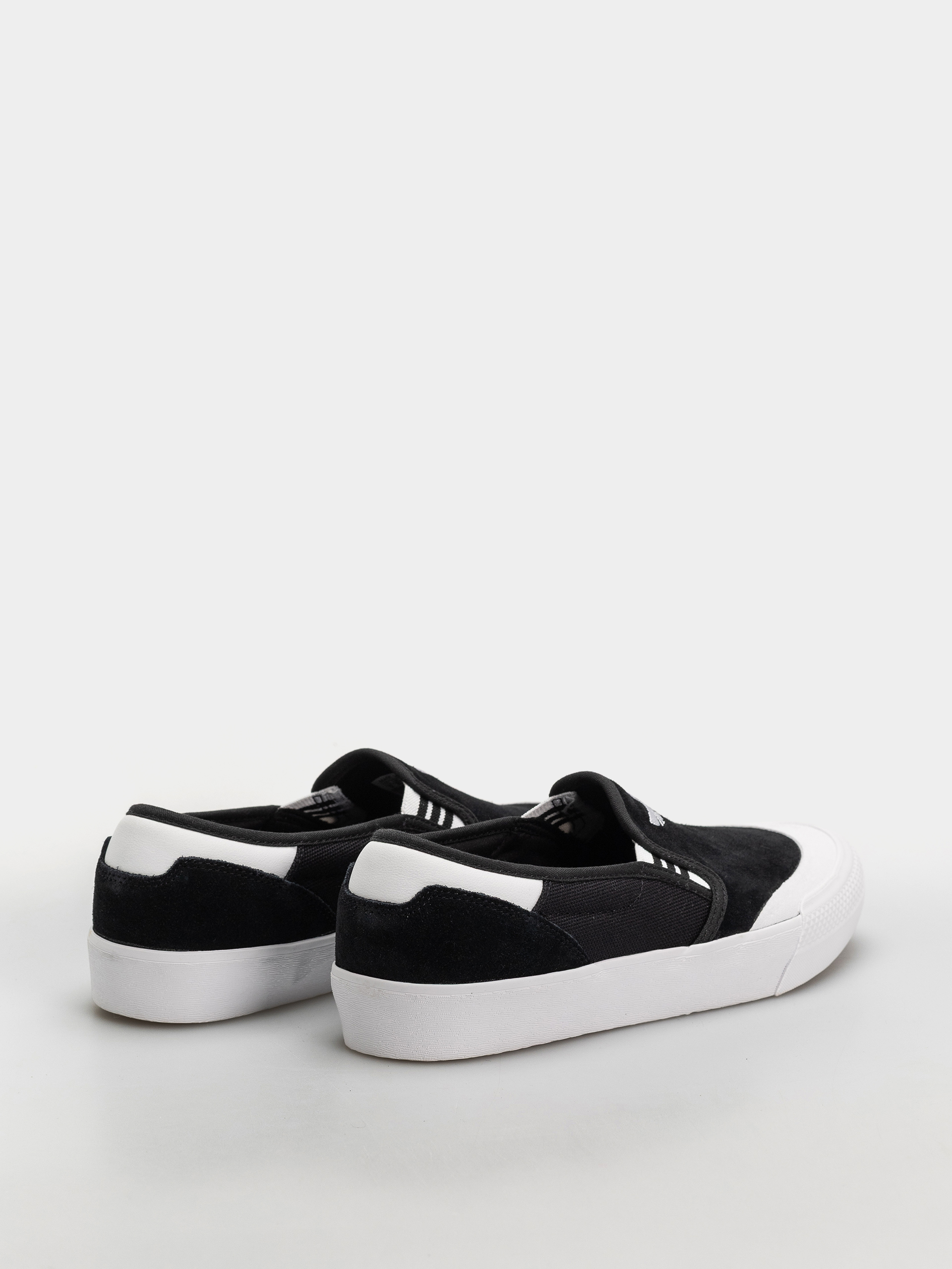 Взуття adidas Shmoofoil Slip Rx (cblack/ftwwht/gum4)