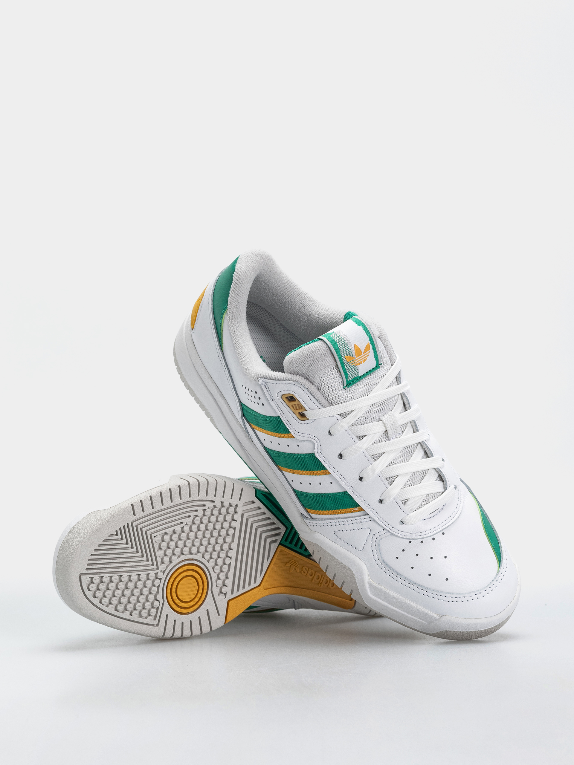 Взуття adidas Tekkira Cup (ftwwht/cougrn/preyel)