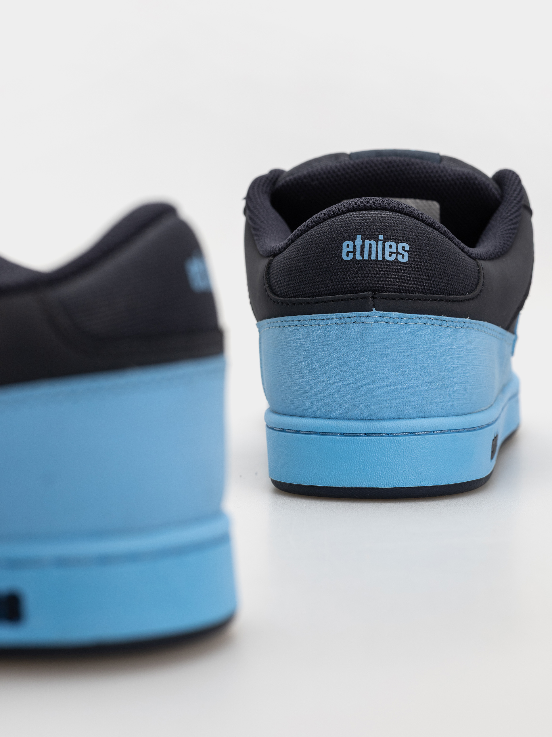 Взуття Etnies Kingpin 2K (navy/blue)
