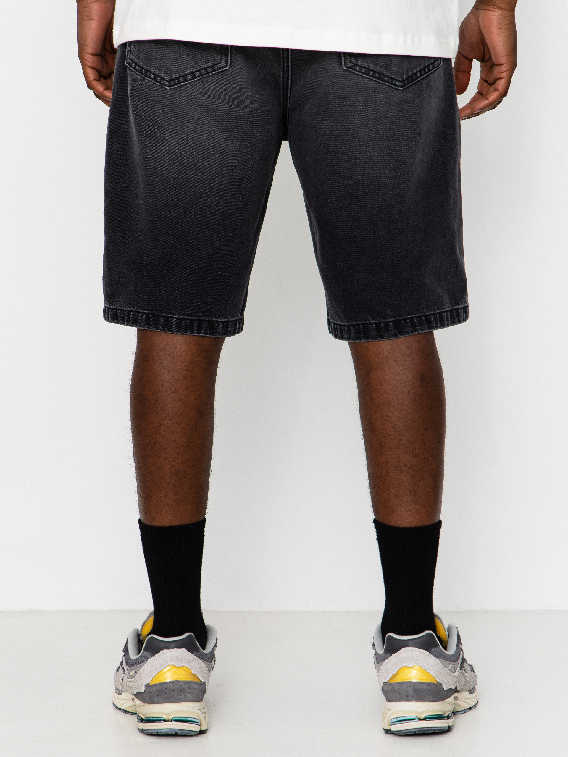 Шорти Carhartt WIP Landon (black worn bleached)