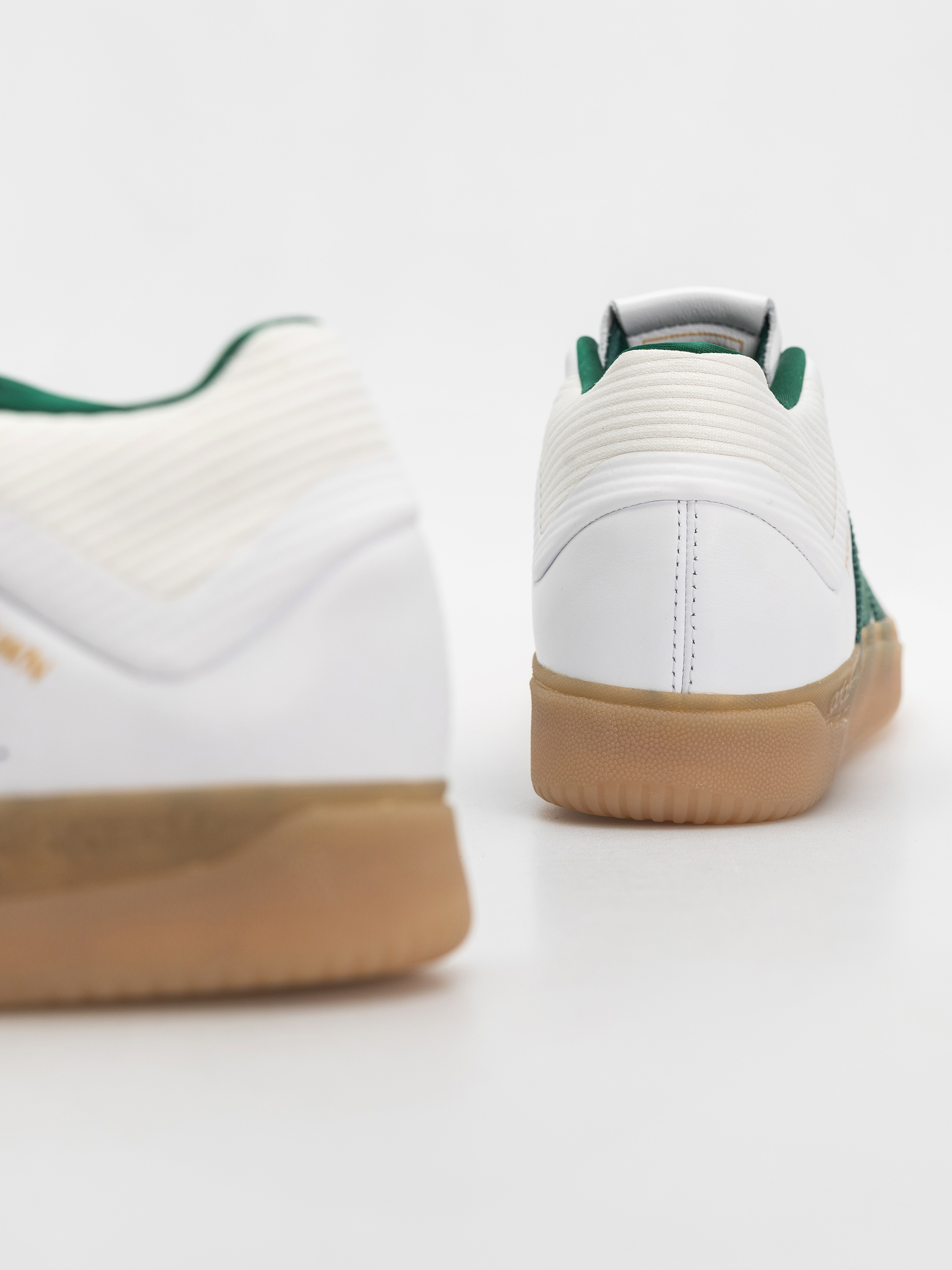 Взуття adidas Tyshawn (ftwwht/cgreen/gum4)