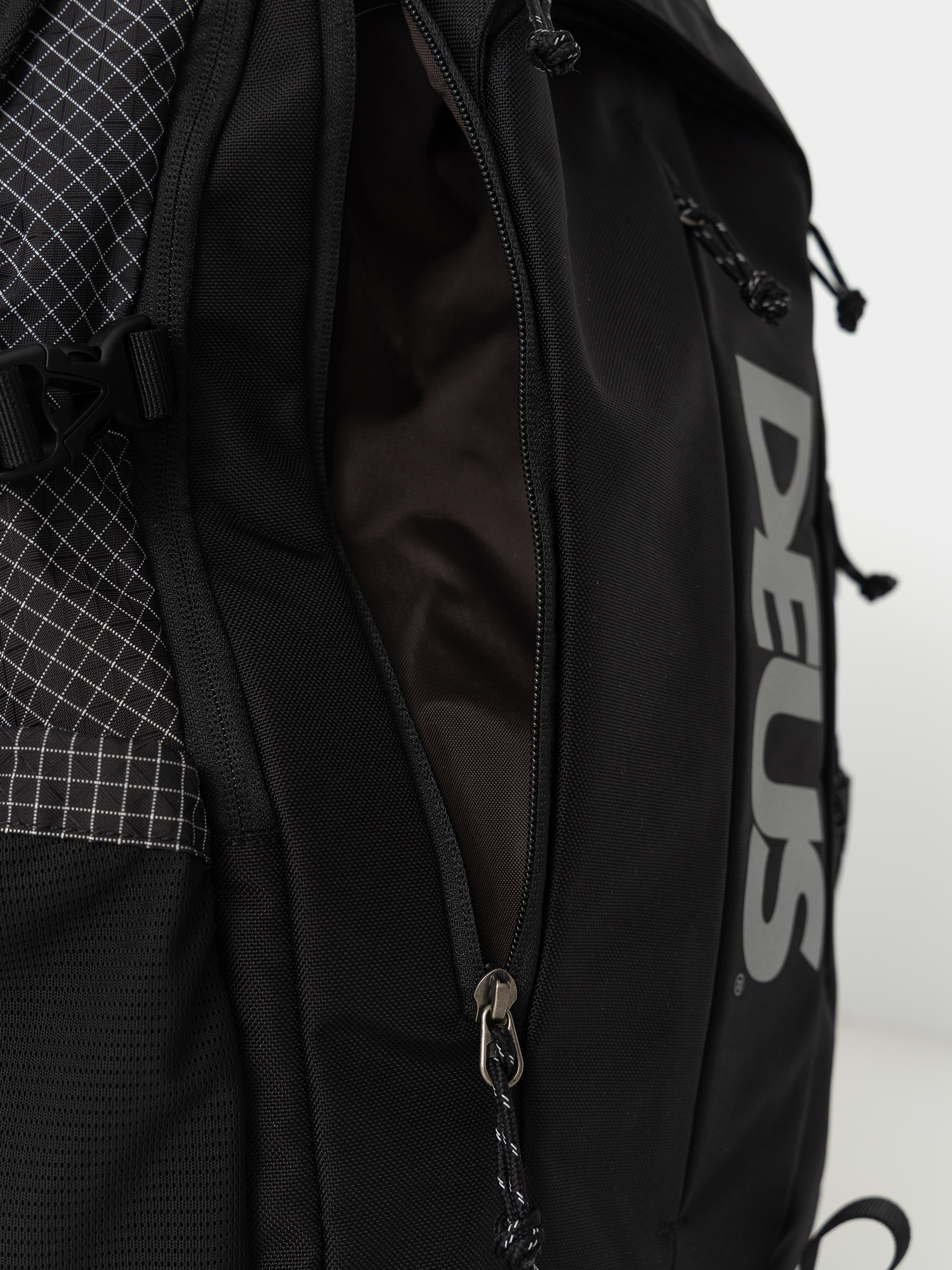 Рюкзак Deus Ex Machina Field (black)