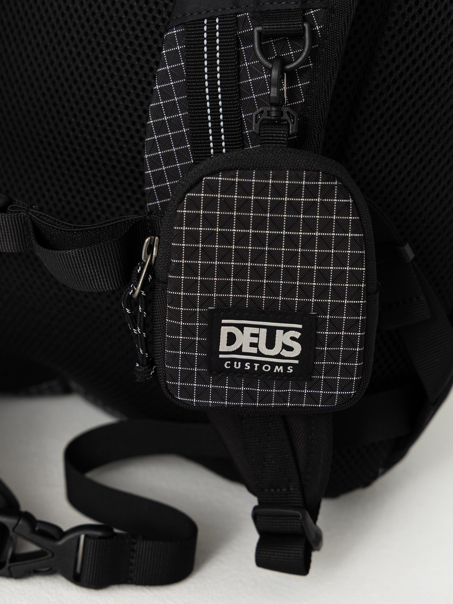 Рюкзак Deus Ex Machina Field (black)