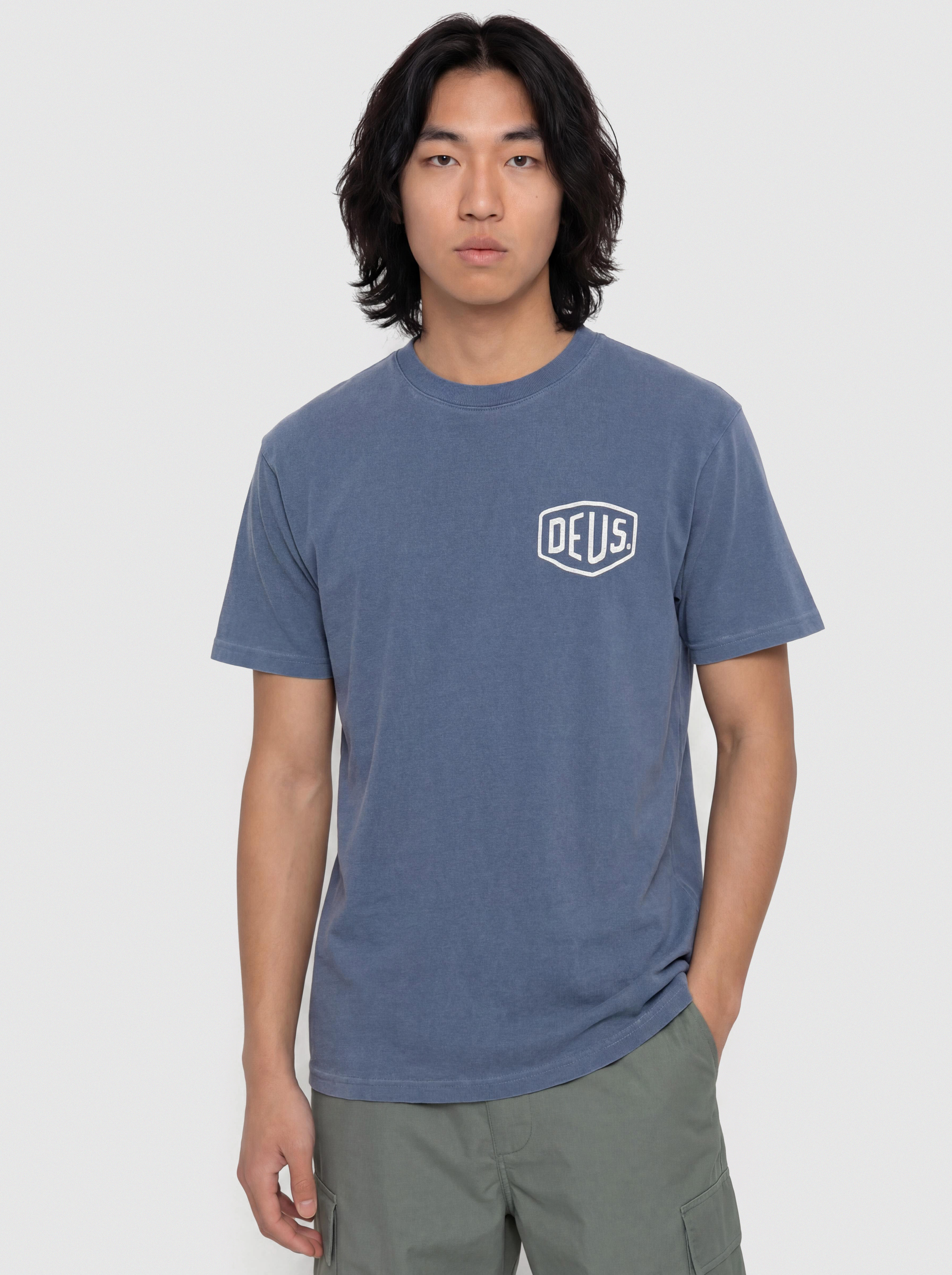 Футболка Deus Ex Machina Shield Garment Dyed (mechanic blue)