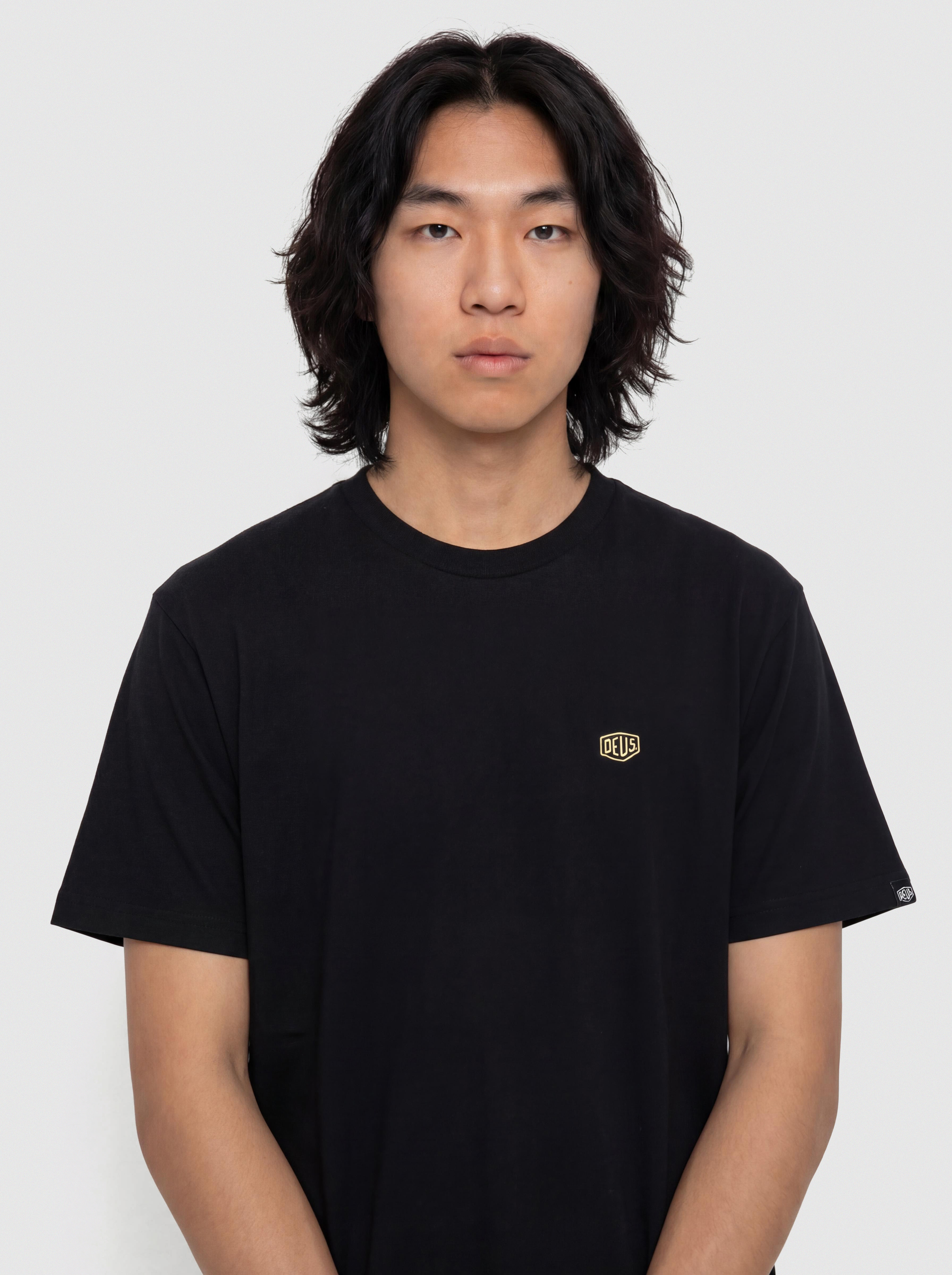 Футболка Deus Ex Machina Shield Standard (black)