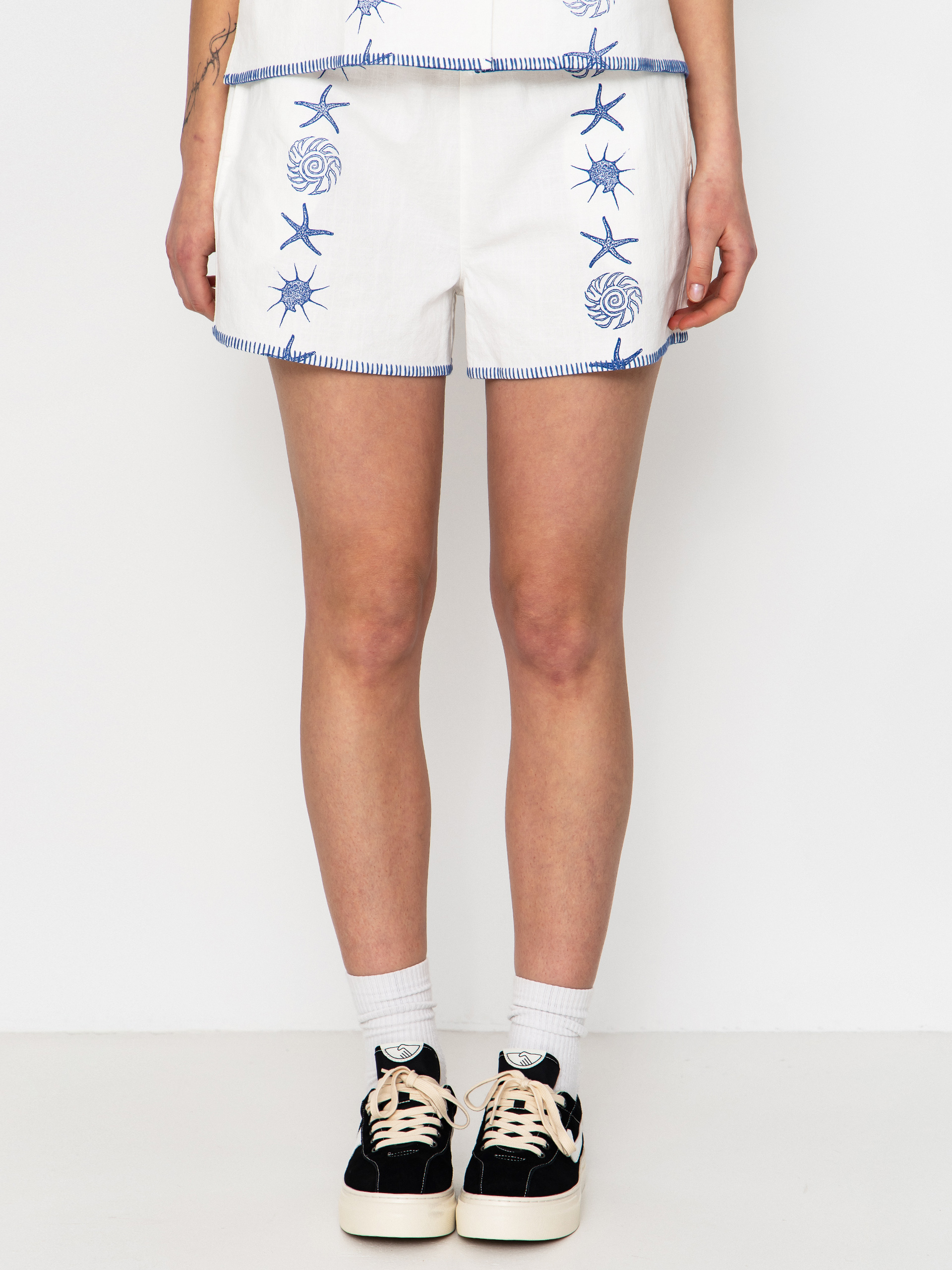 Шорти Santa Cruz Reef Wmn (off white)