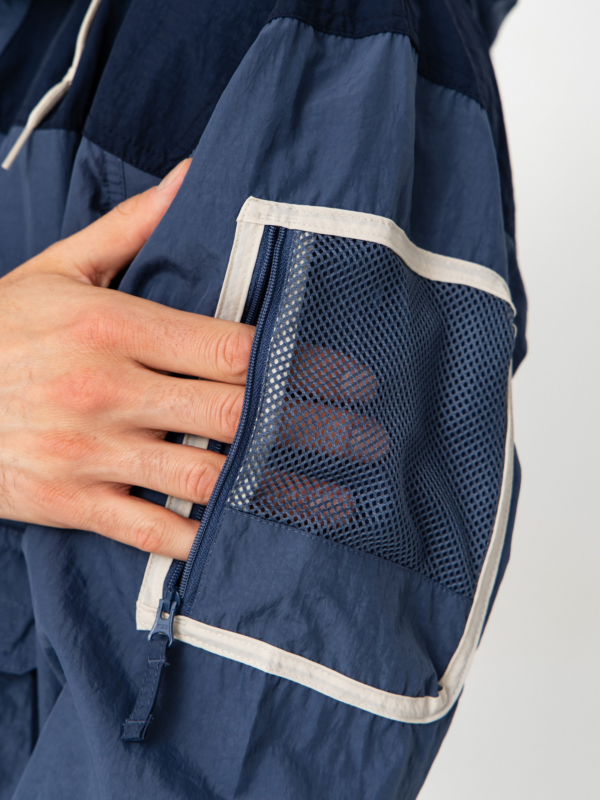 Куртка Columbia Challenger Windbreaker Anorak (dark mountain/collegiate navy)