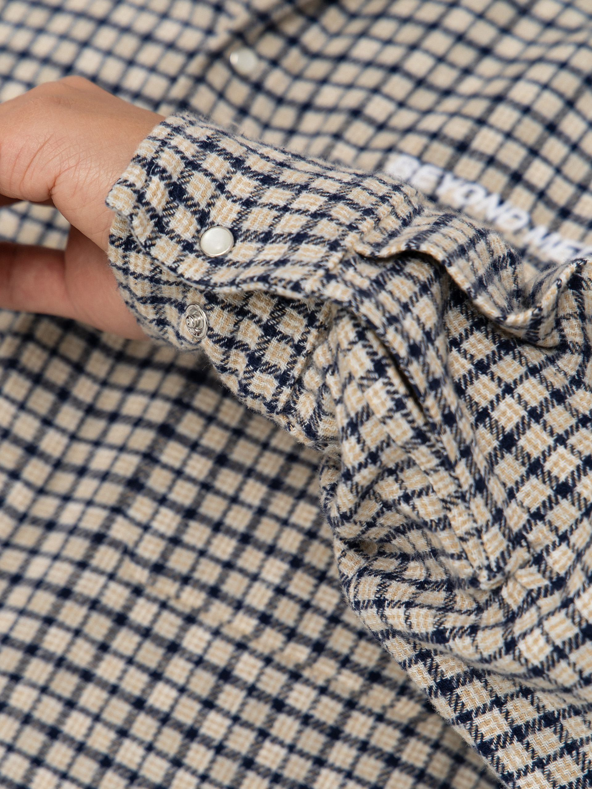 Сорочка Beyond Medals Checkered (beige)