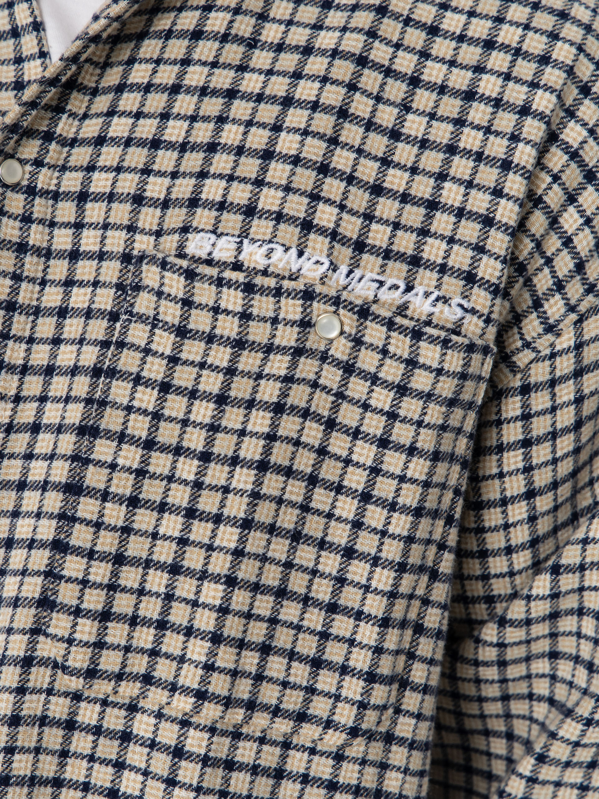 Сорочка Beyond Medals Checkered (beige)